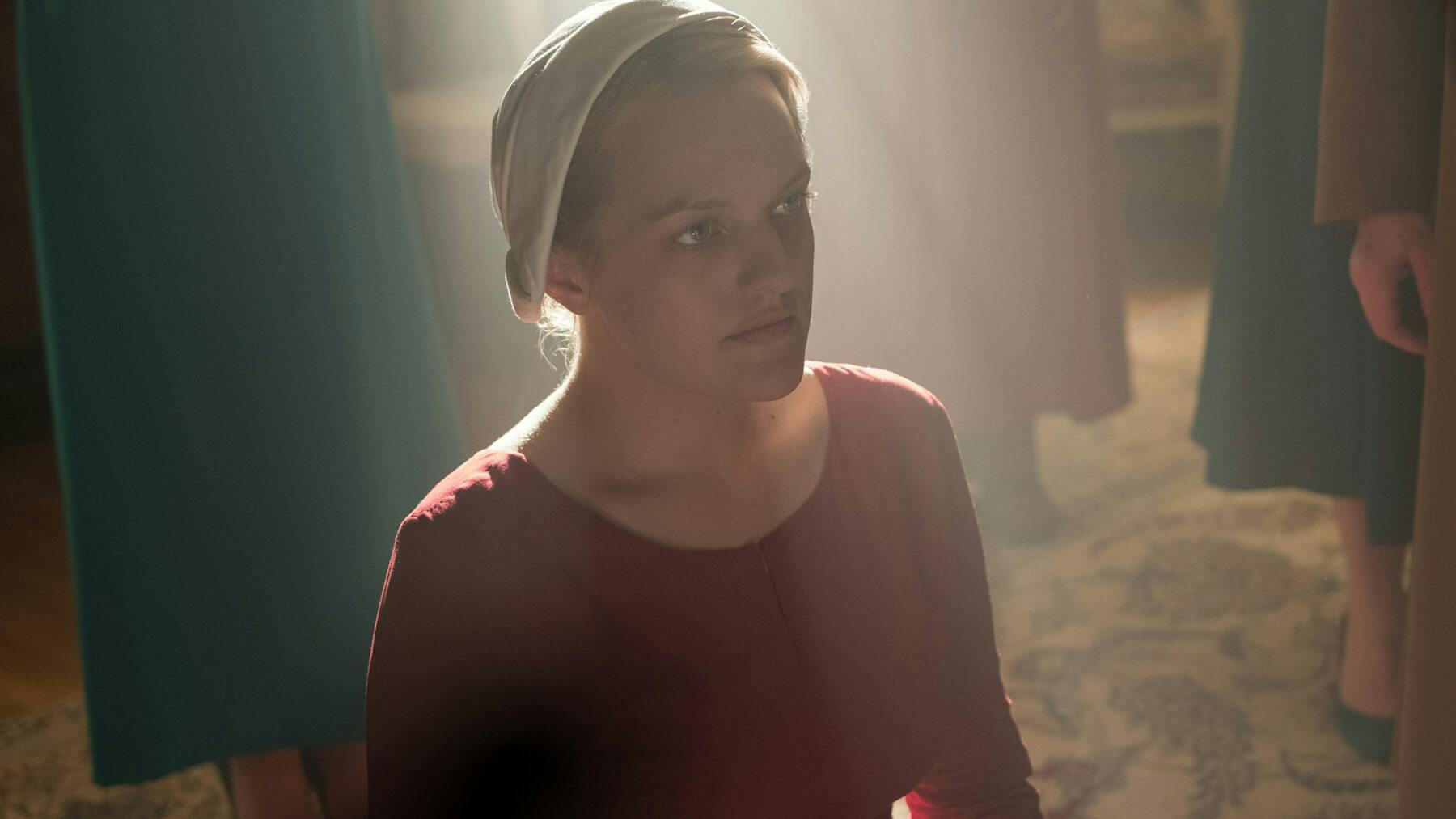 https://imgix.vielskerserier.dk/2020/06/handmaidstale2_hero._5efc8d74d0500.jpg