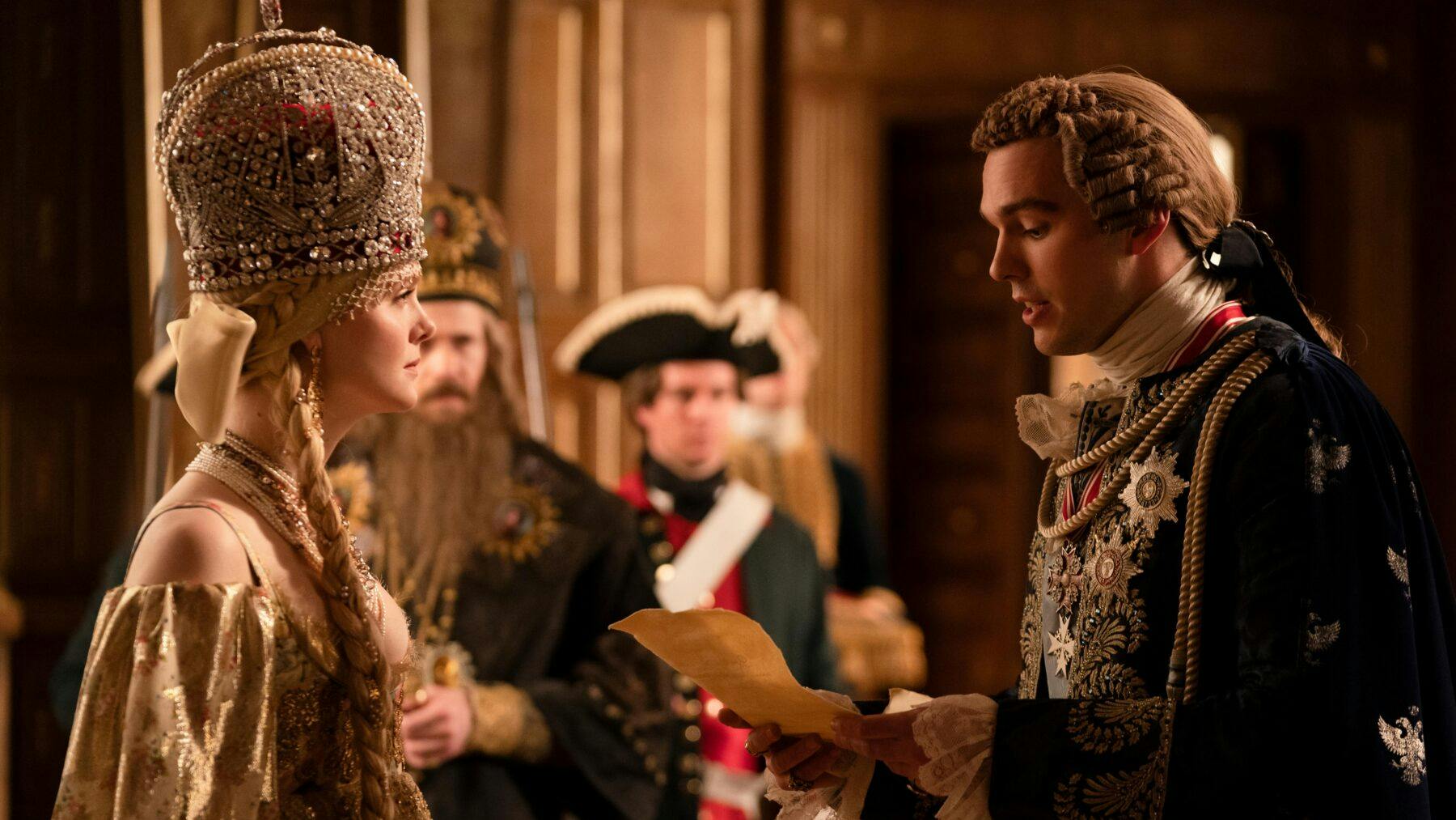 Anmeldelse af 'The Great' sæson 2: Hvilket gensyn!