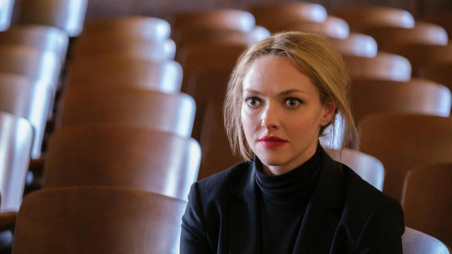 Amanda Seyfried som Elizabeth Holmes i 'The Dropout'