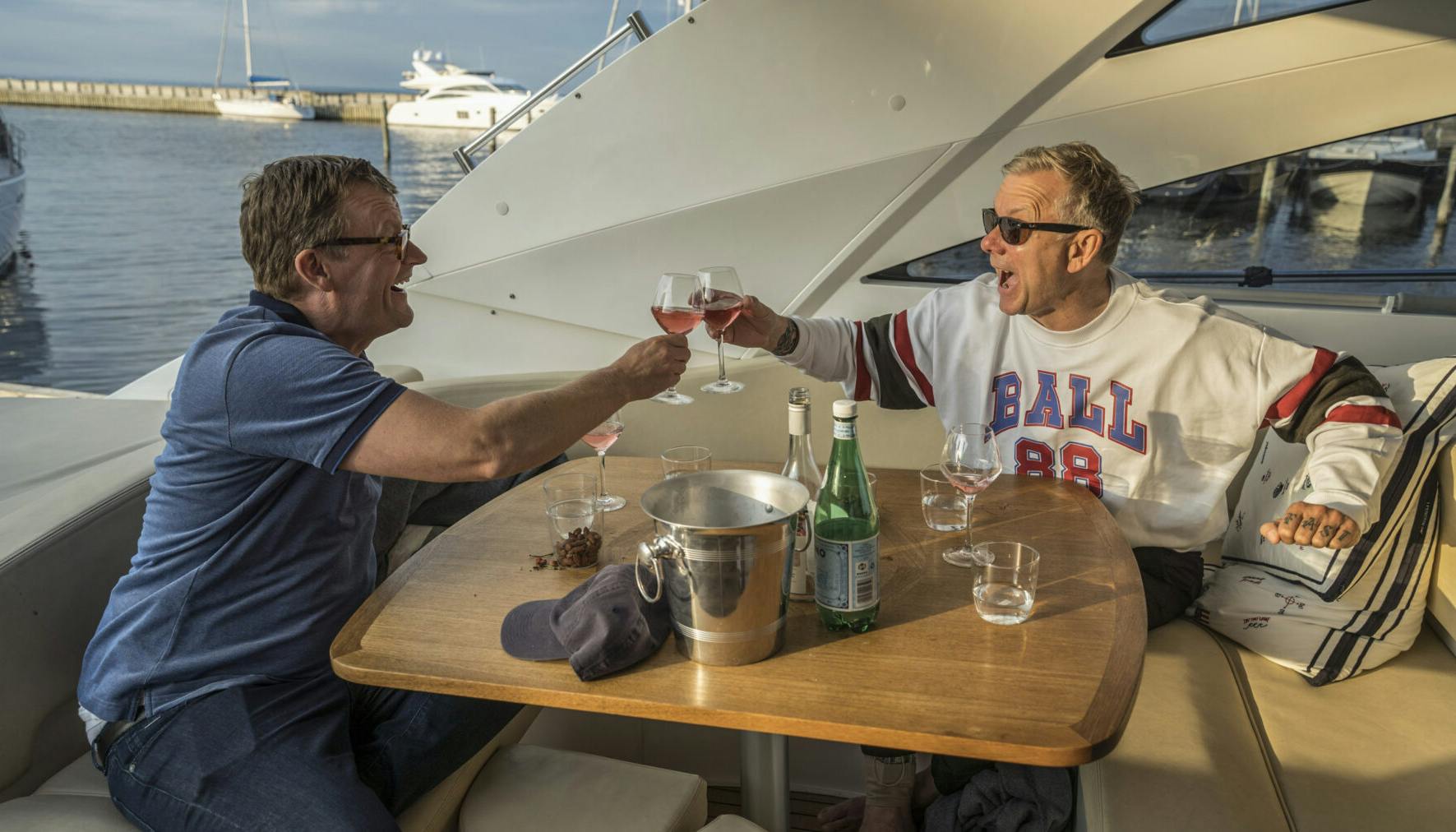 Frank Hvam og Casper Christensen i 'Klovn' sæson 9