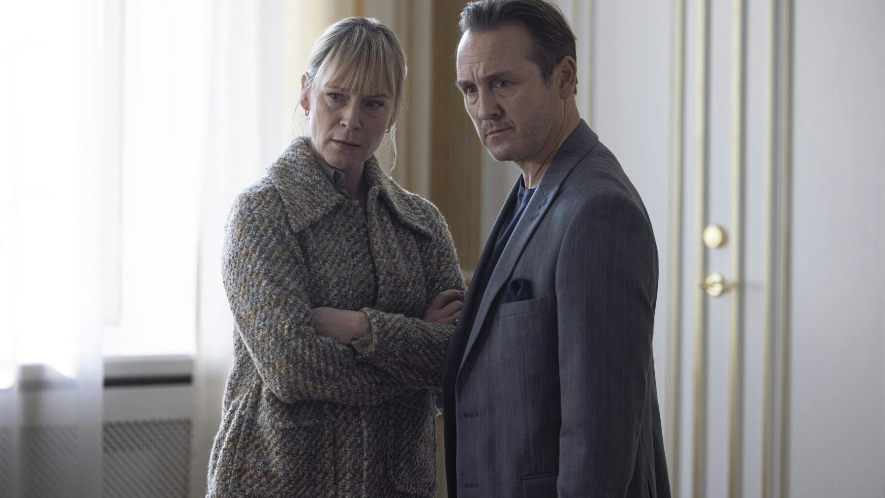 Iben Hjejle og Lars Ranthe i 'Honour'