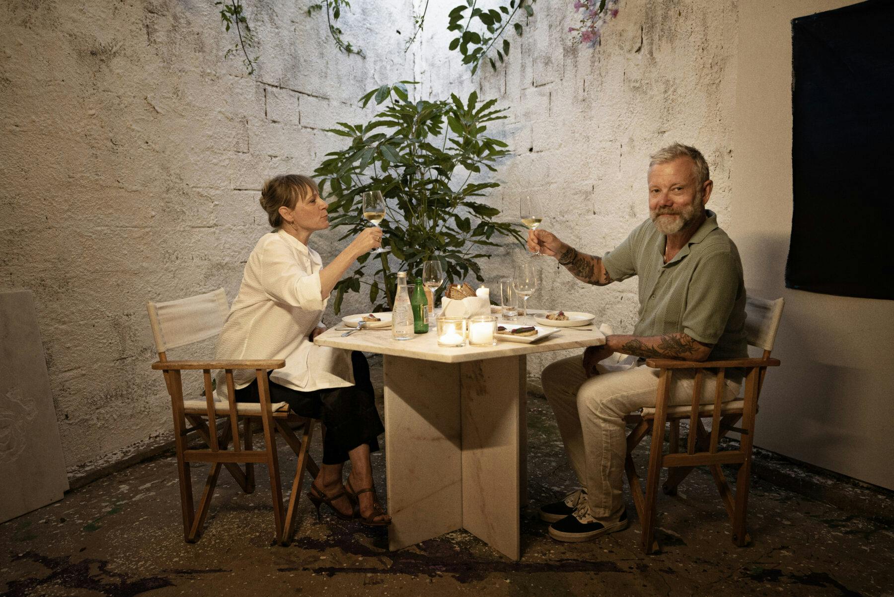 Fra interviewprogrammet 'All Exclusive' med Mikael Bertelsen, Casper Christensen og Iben Hjejle