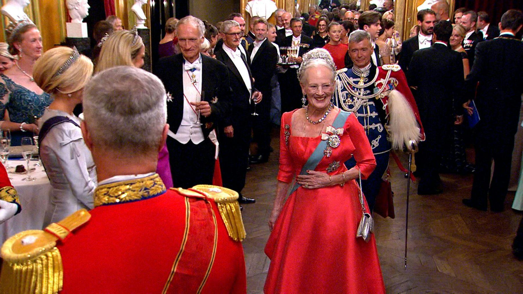 Året i Kongehuset: Pligten før familien