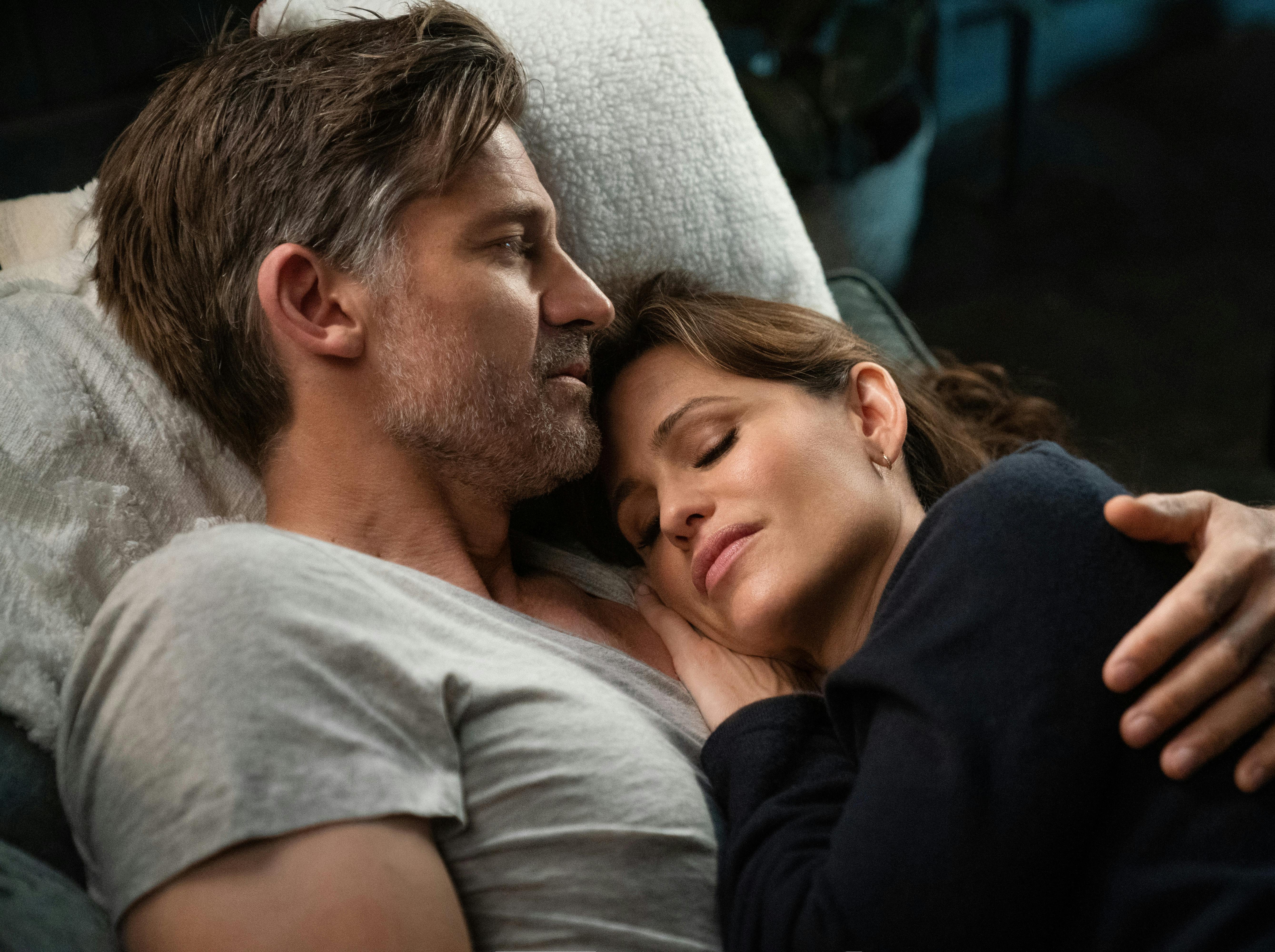 The Last Thing He Told Me anmeldelse