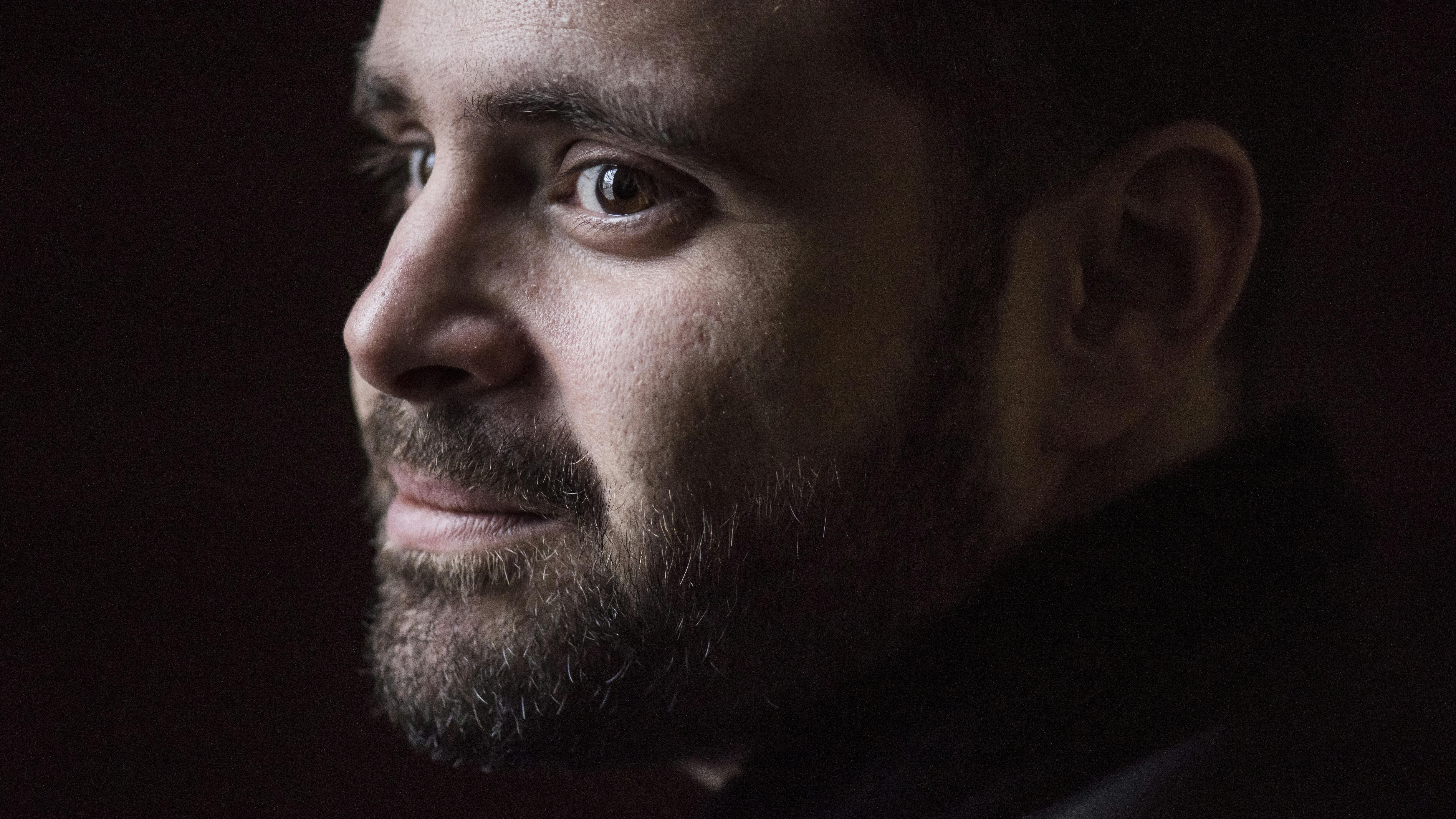 Fenar Ahmad laver Paradis City serie