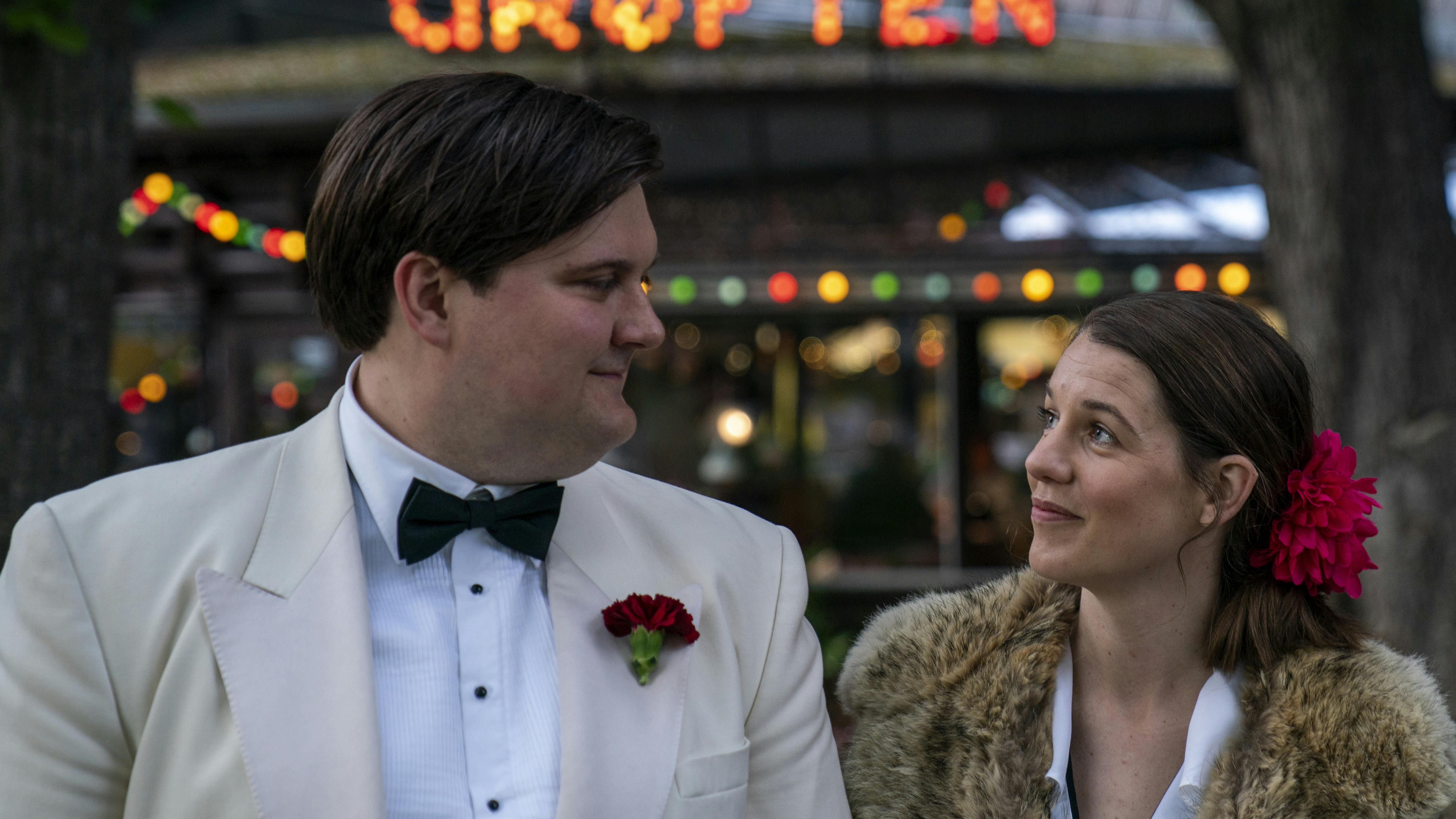 Nicolai Jørgensen og Anna Bruus Christensen i 'Viktor mod verden'