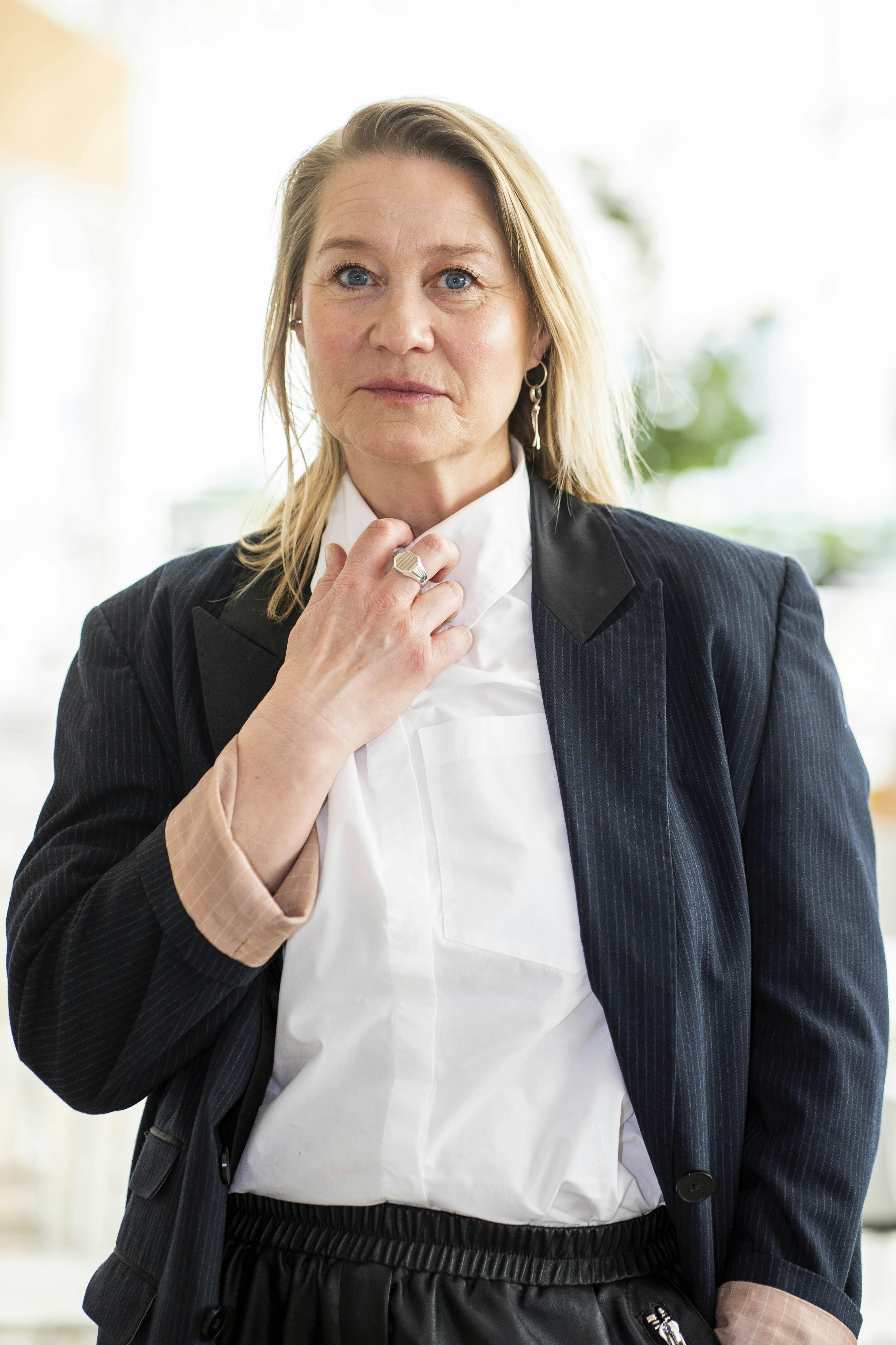 “Det vi elsker” får besøg af Trine Dyrholm.