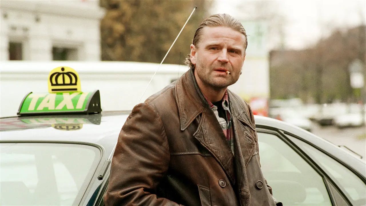 Peter Gantzler som Taxa-Mike i 'Taxa'