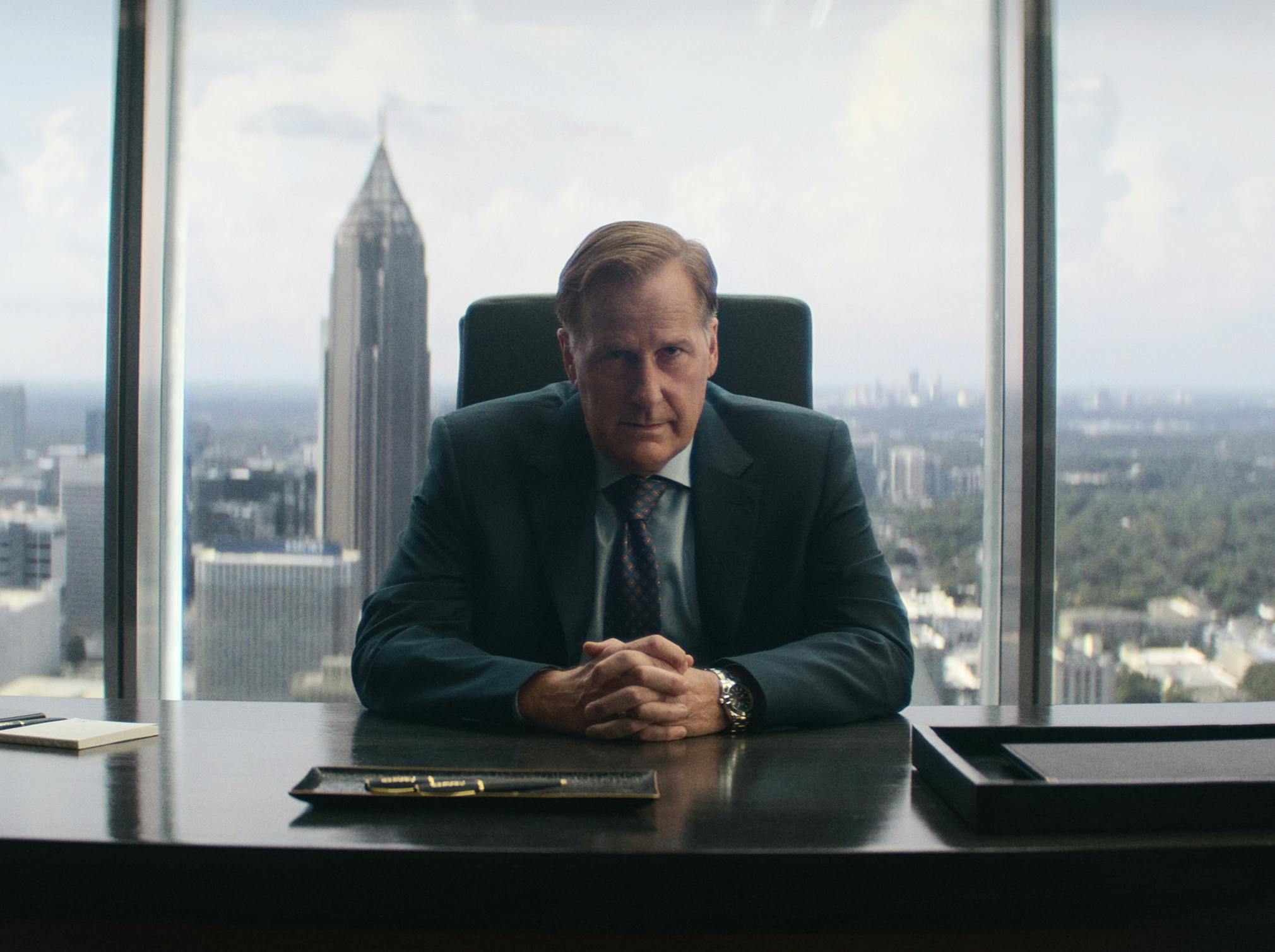 En stor mand anmeldelse