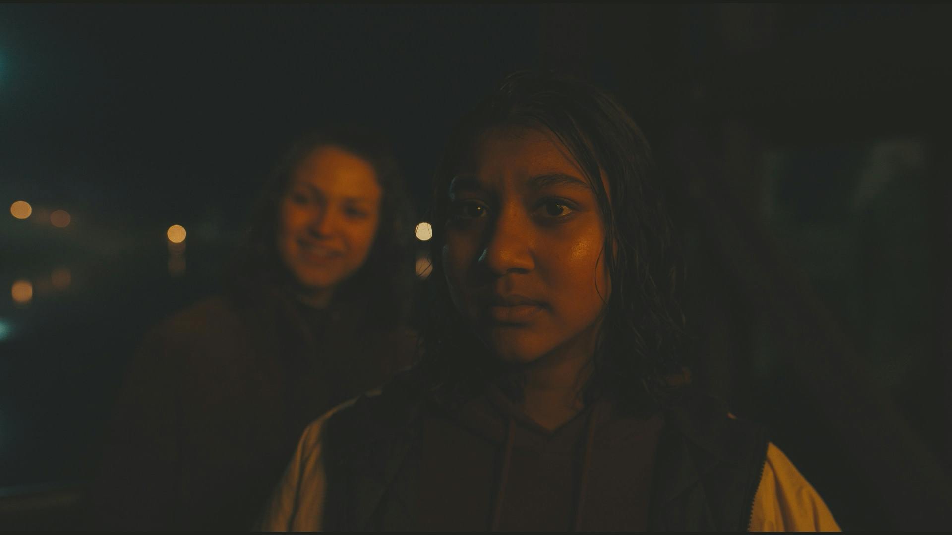 Under the Bridge anmeldelse