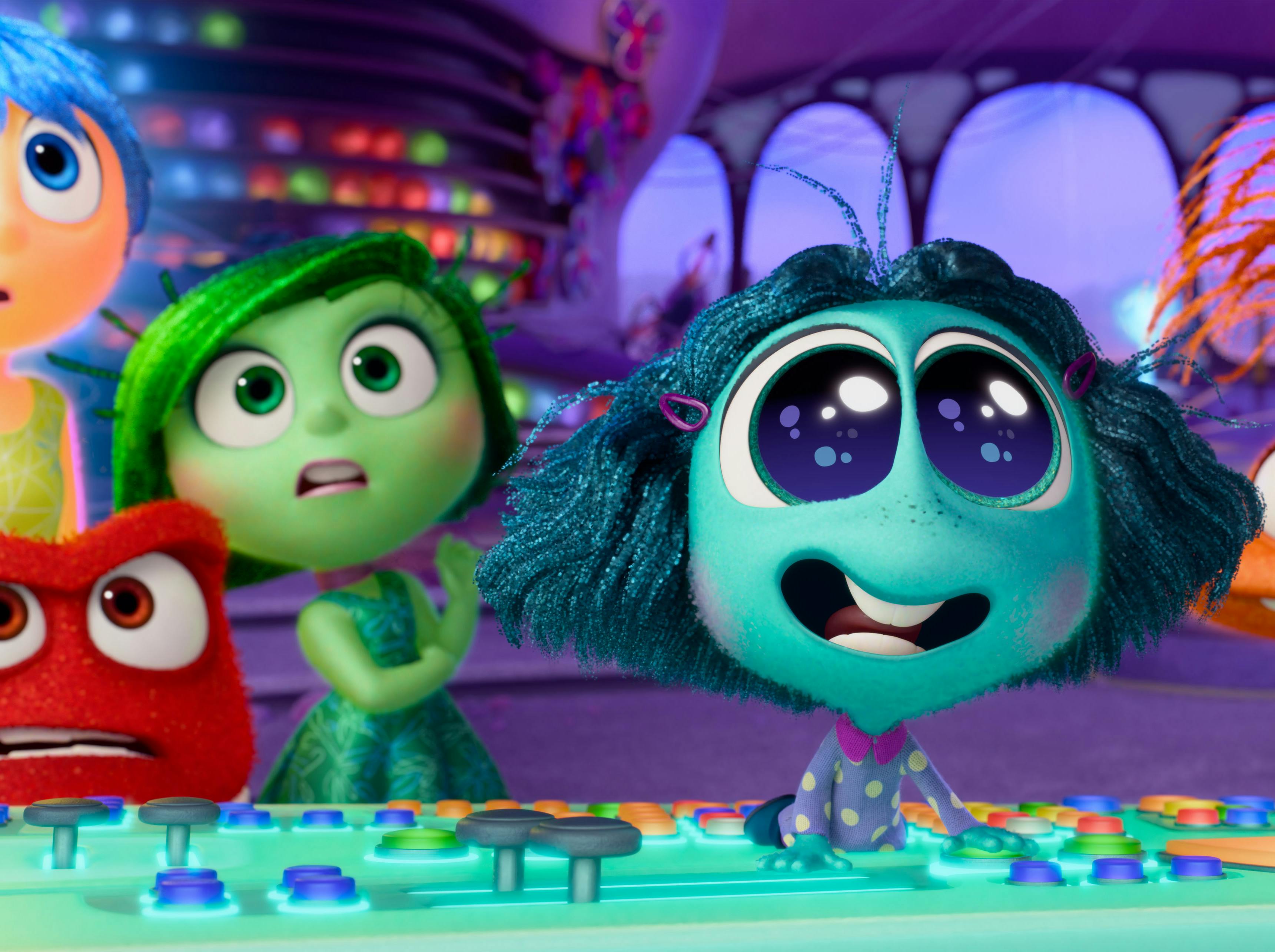 Inderst inde 2 anmeldelse