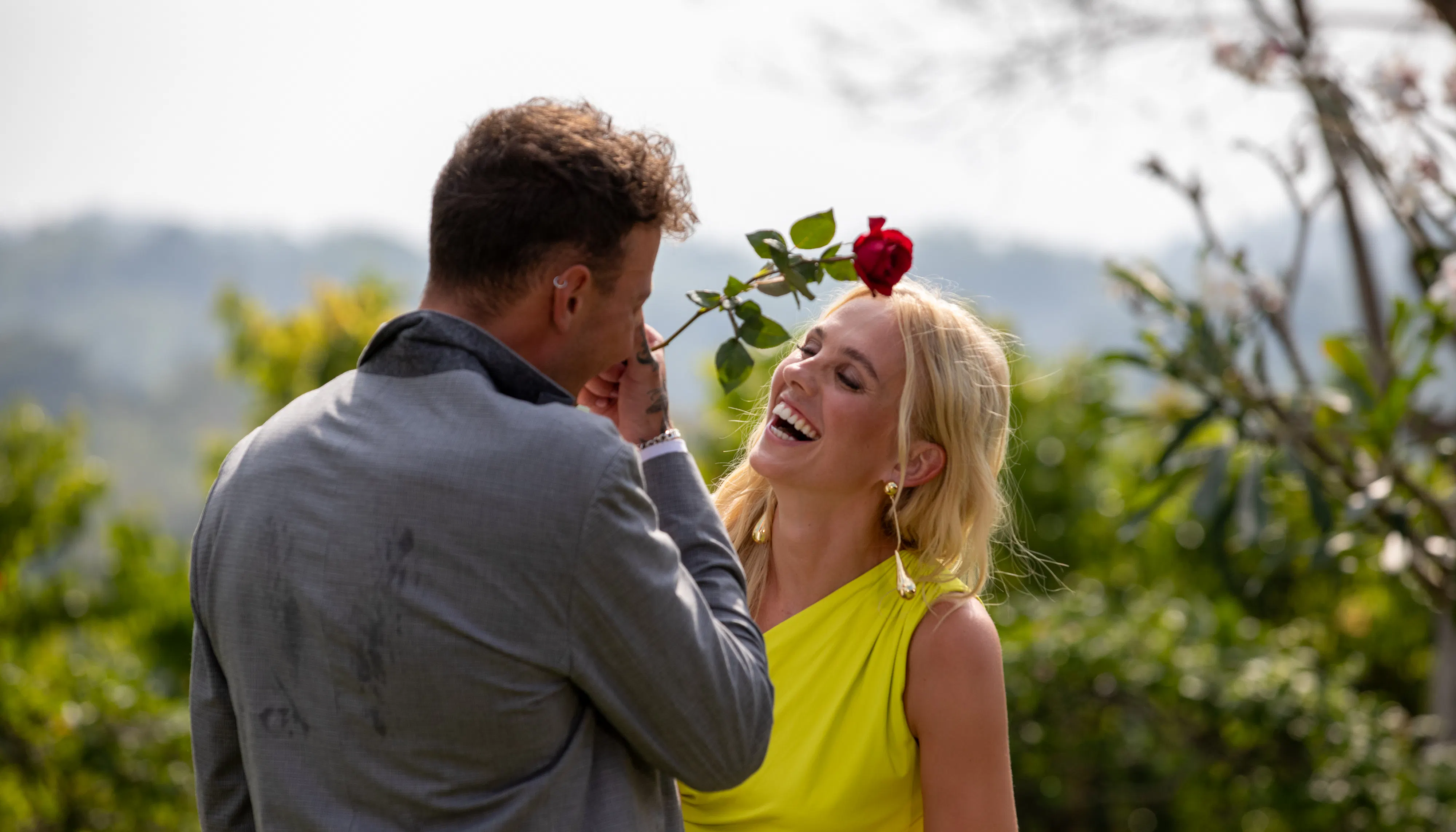 TV-programoversigt: Få nyheder, guide og anmeldelser af tv-programmer ...