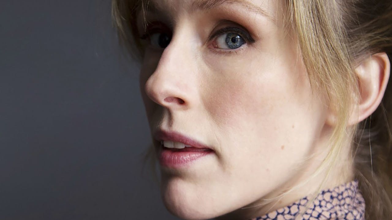 Interview med Rikke Lylloff fra 'Frøken Jensens kogebog' på Randers Teater