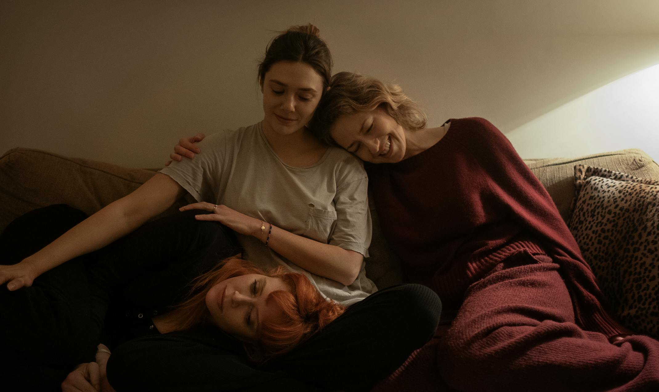 Anmeldelse af 'His Three Daughters' på Netflix