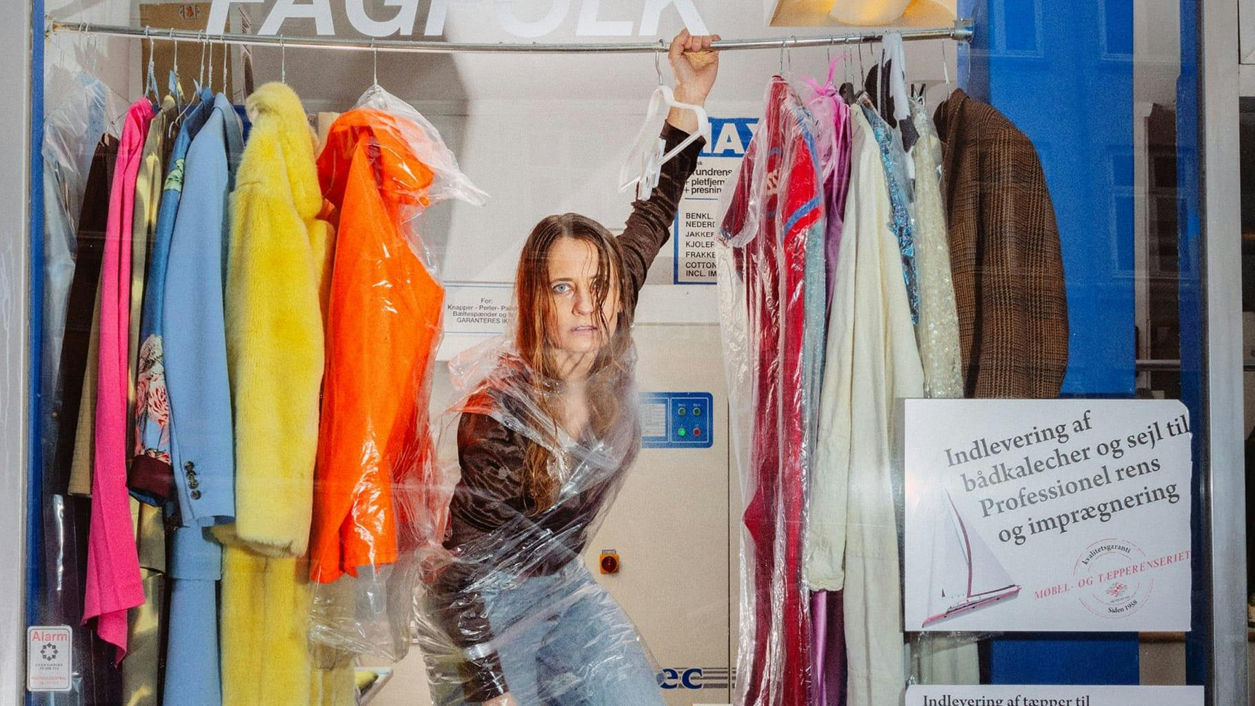 Anmeldelse af POW POW POW på Teater Republique