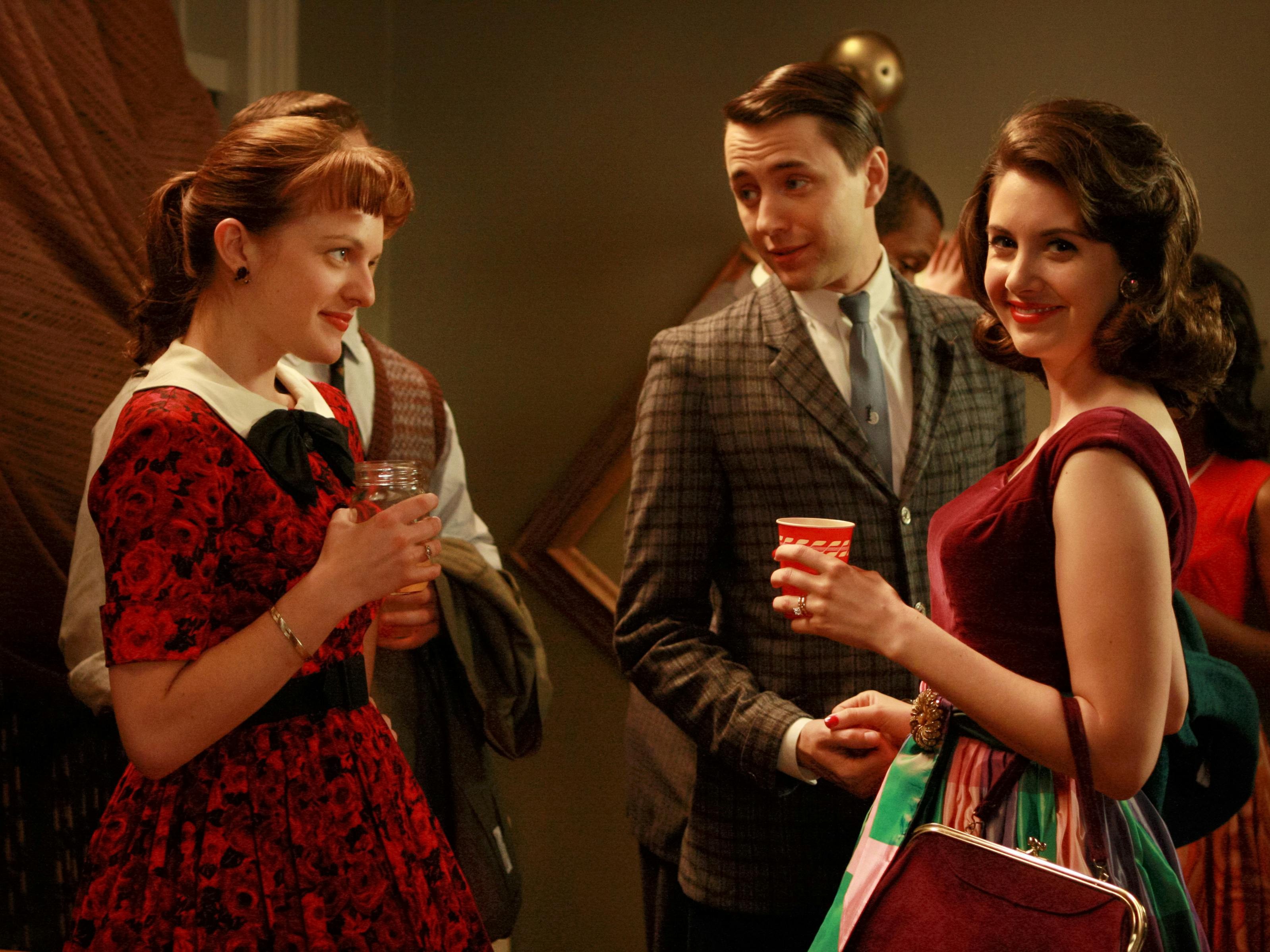 Alison Brie (right) as Trudy Campbell on <em>Mad Men.</em>