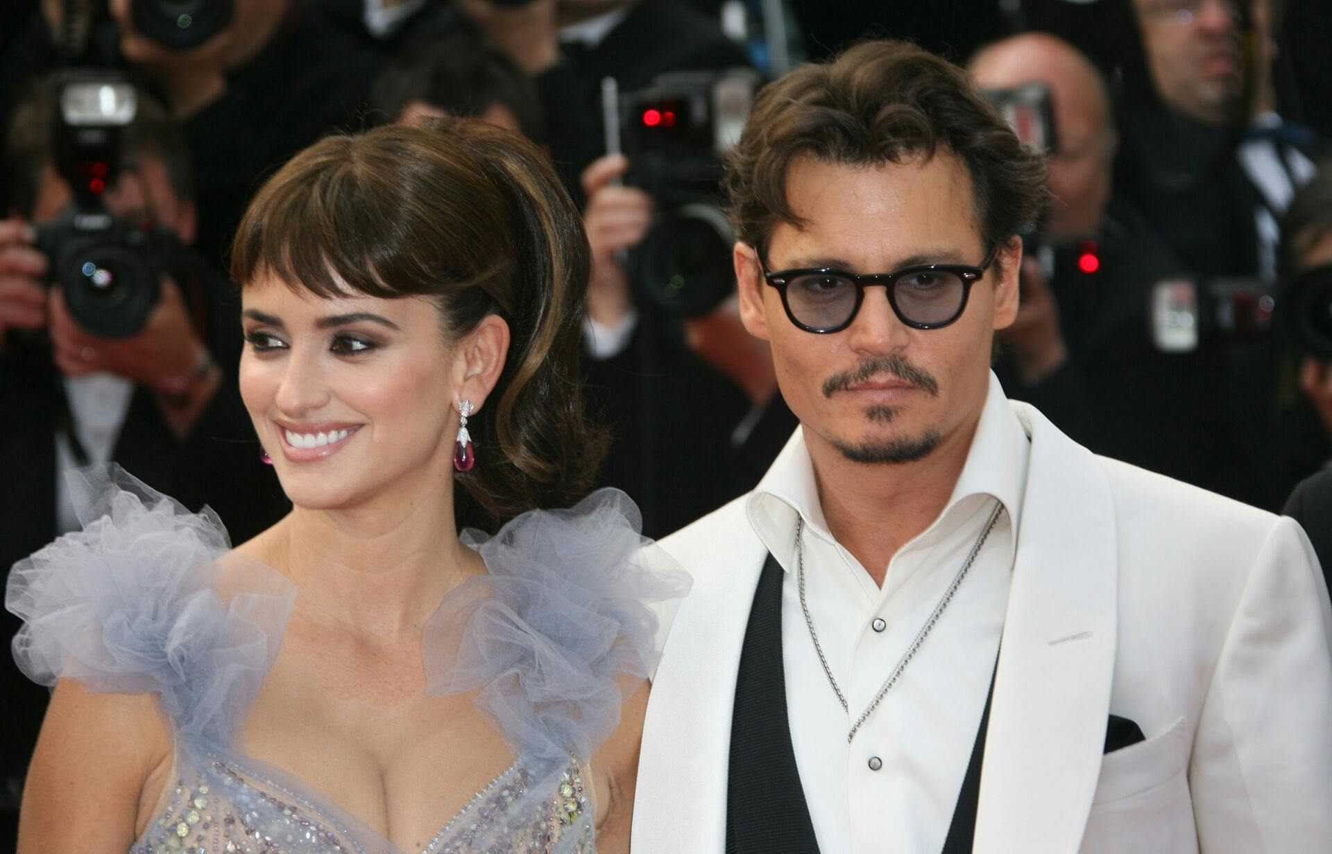 Penelope Cruz and Johnny Depp