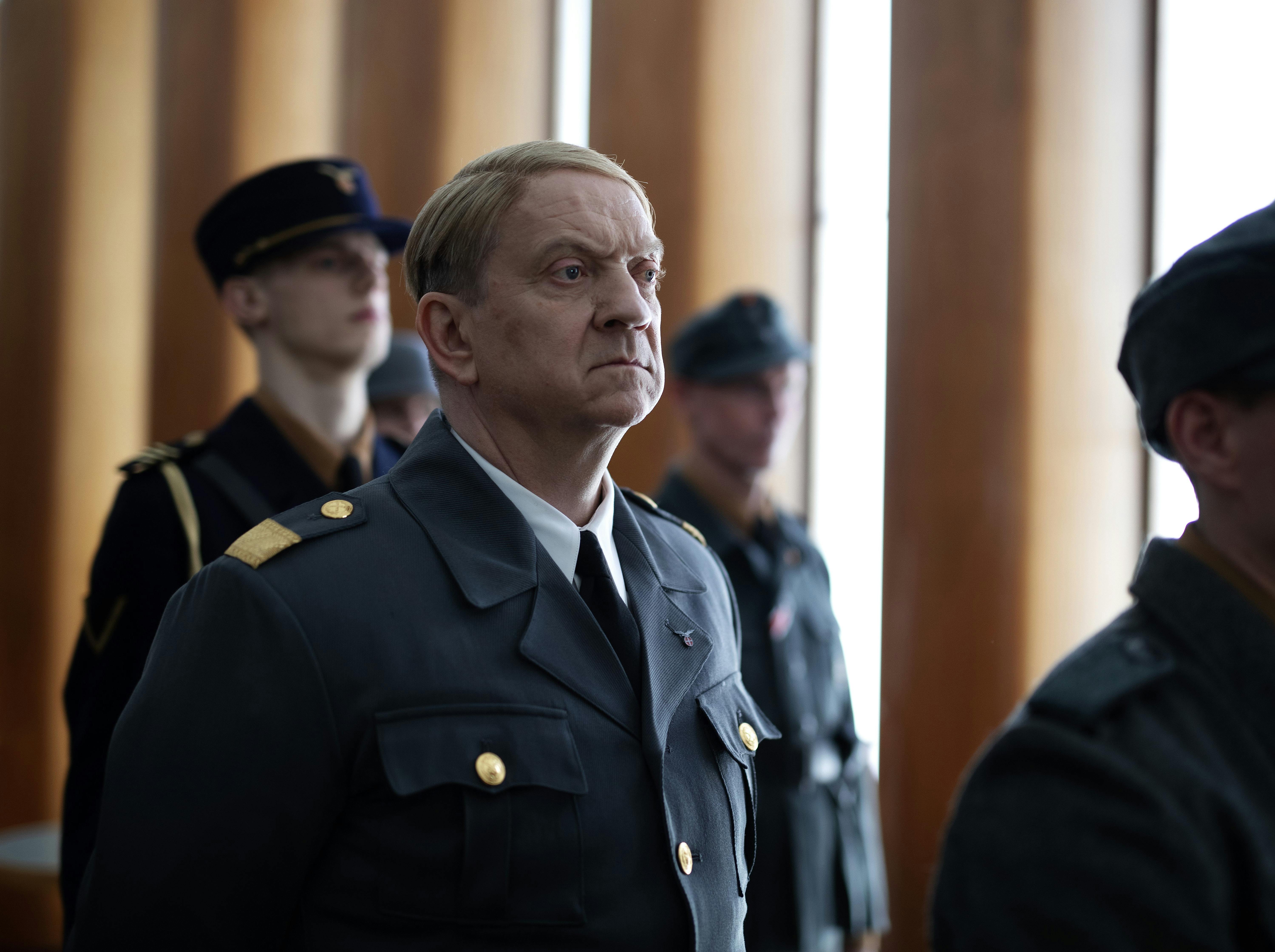 Quislings sidste dage anmeldelse