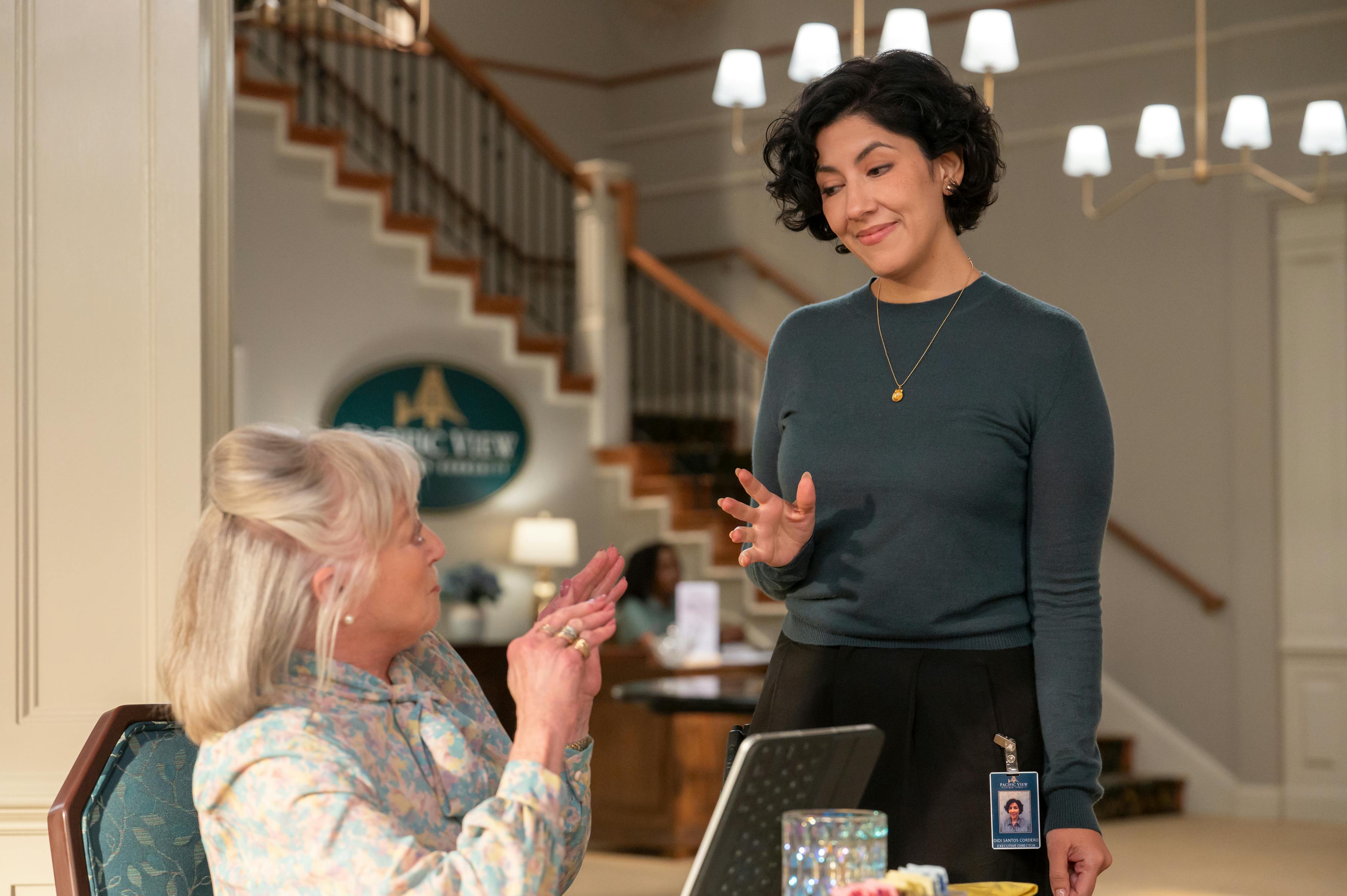 A Man on the Inside anmeldelse