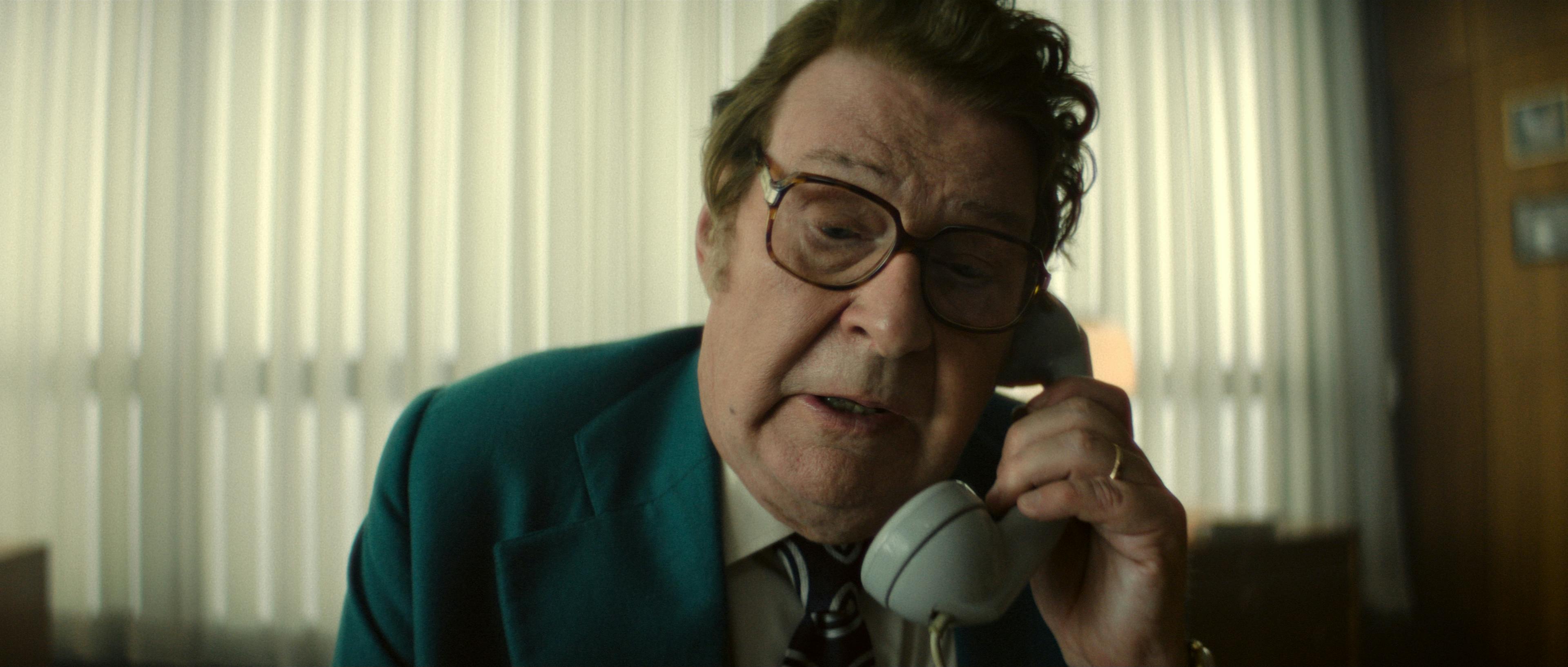 Rolf Lassgård i rollen som den svenske statsminister Thorbjörn Fälldin i 'Whiskey On The Rocks'