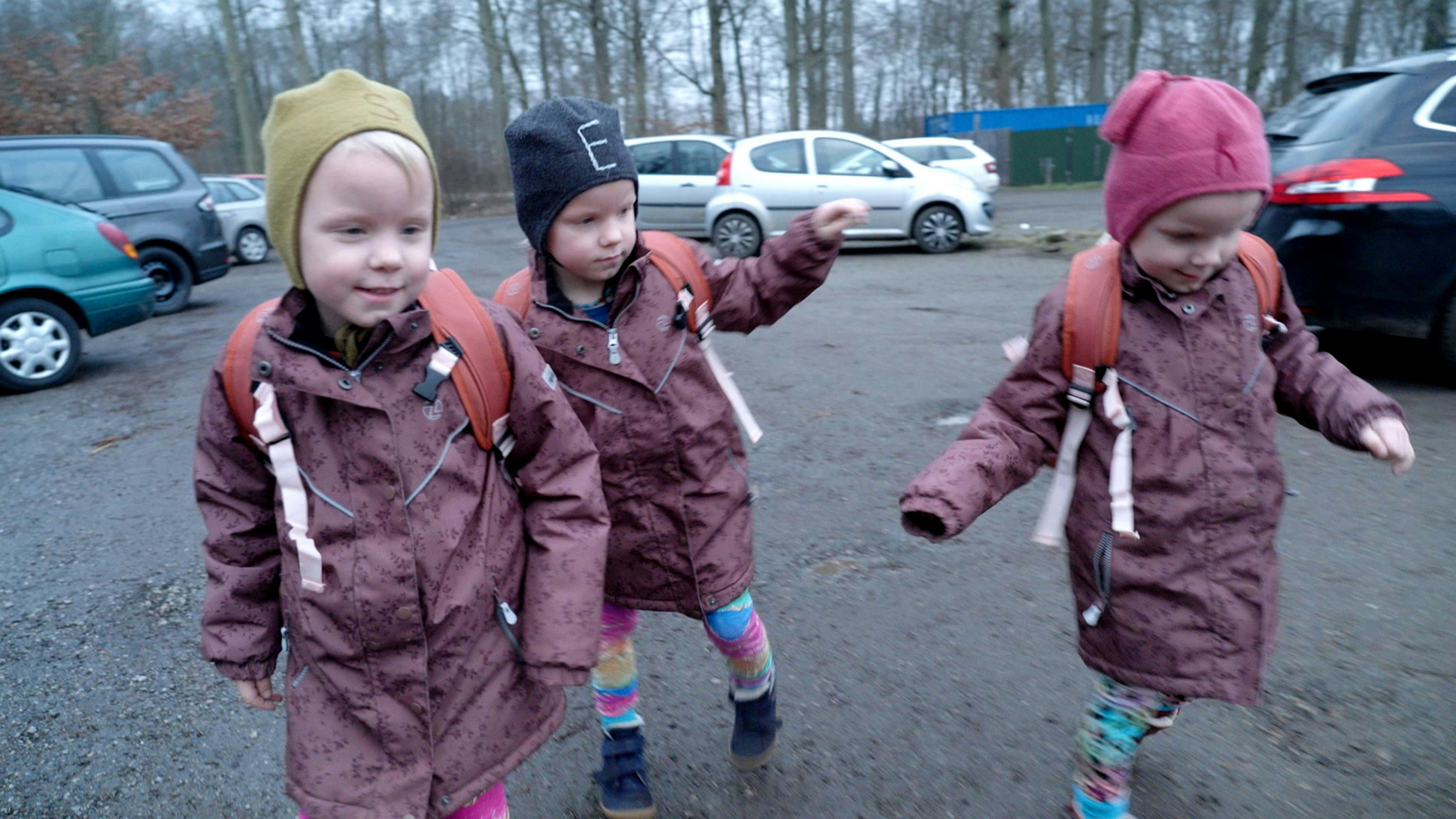 Scarlett, Eleanor og Kendra