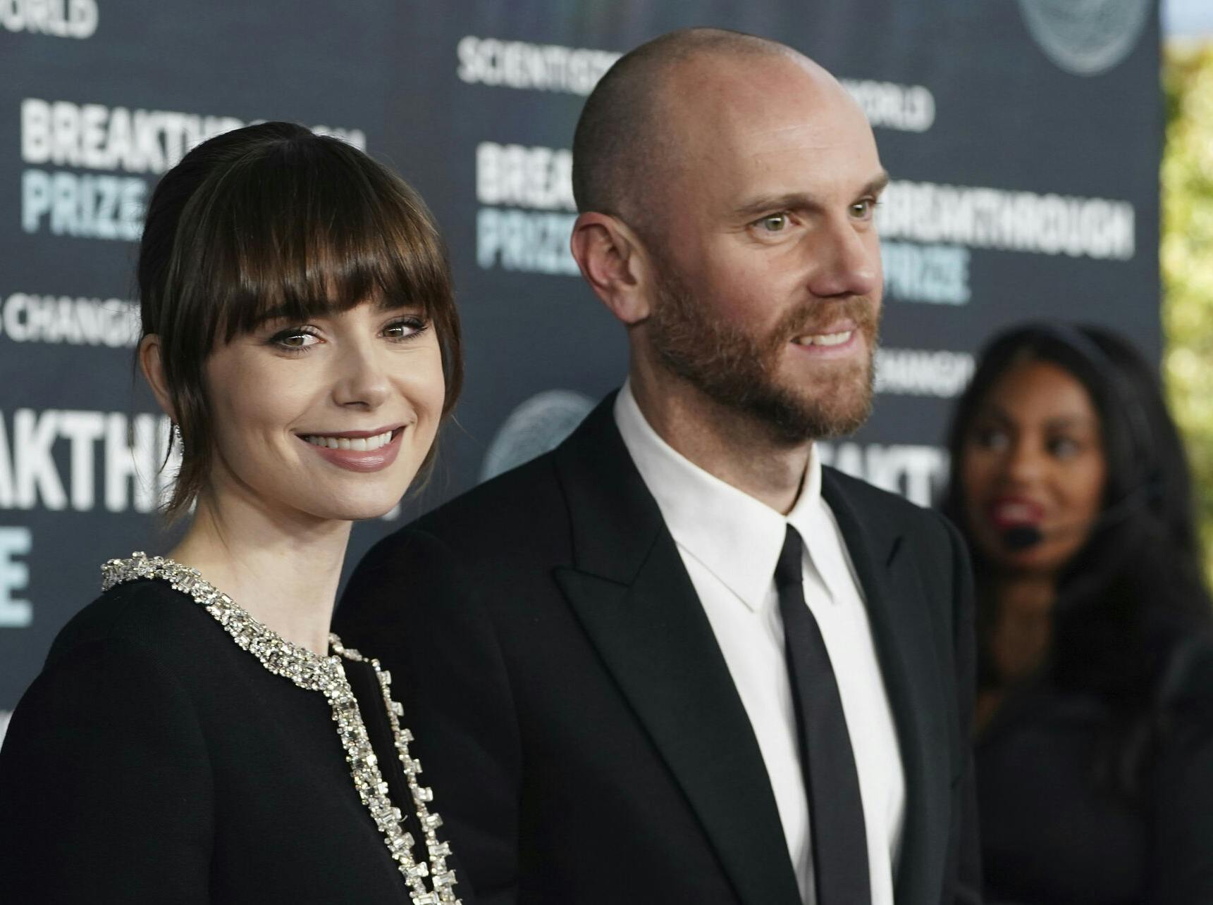 Lily Collins og Charlie McDowell er netop blevet forældre til en lille pige, som hedder Tove