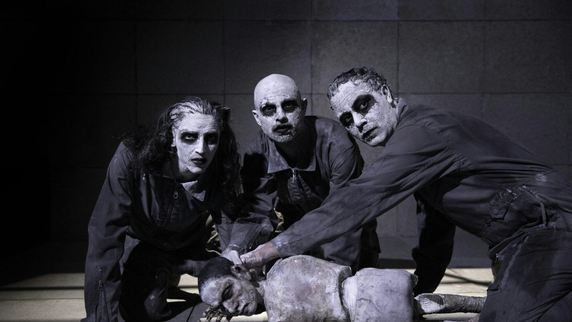 Ellaha Lack, Kasper Krassimir og Haesam Jakir i 'Desertør'