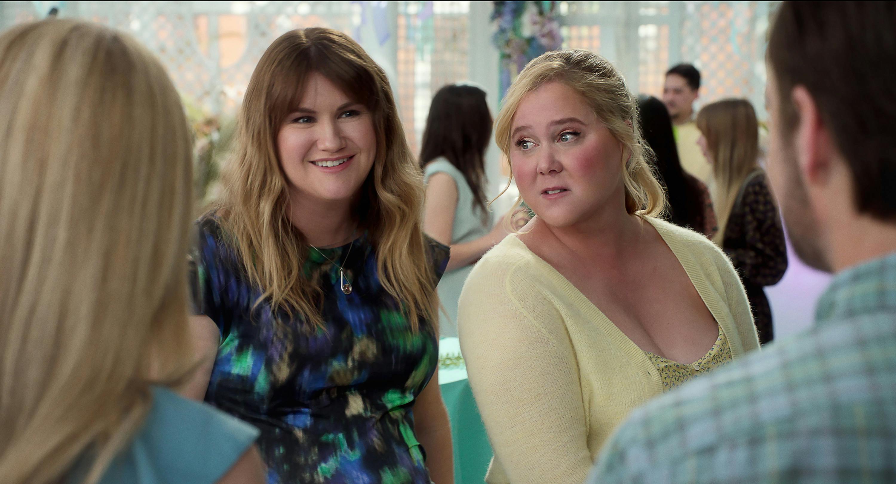 Anmeldelse af 'Kinda Pregnant' på Netflix