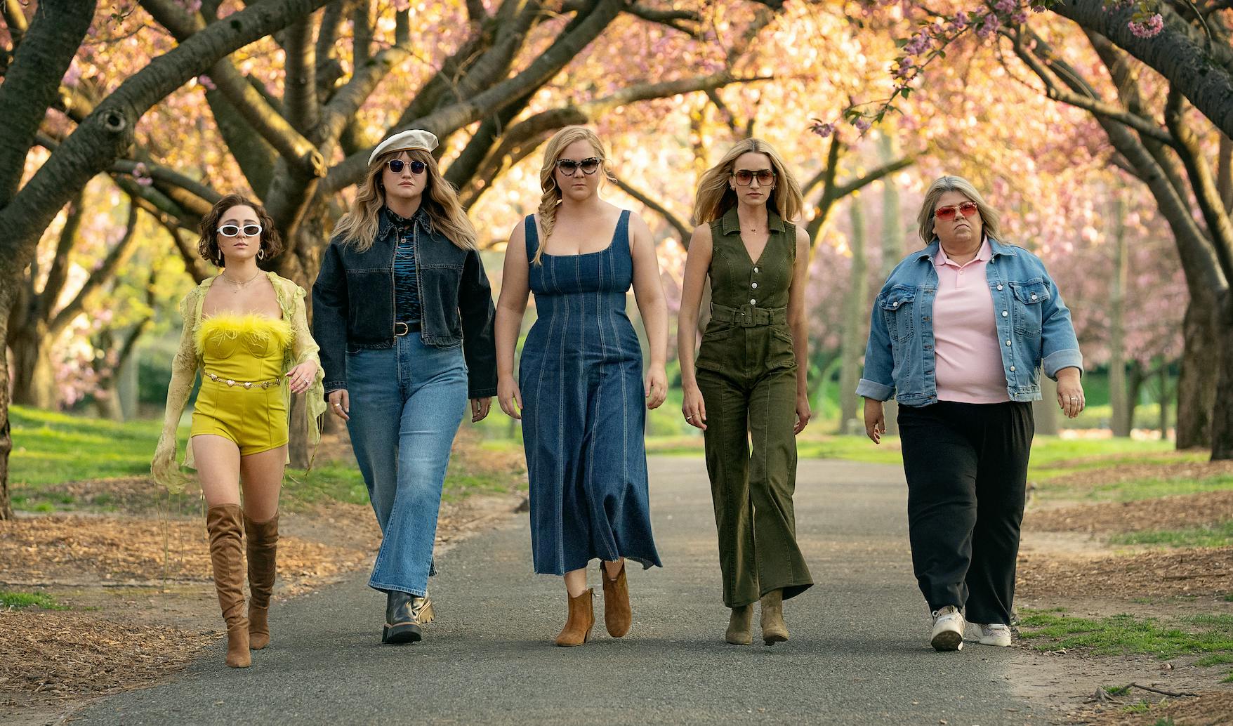 Anmeldelse af 'Kinda Pregnant'