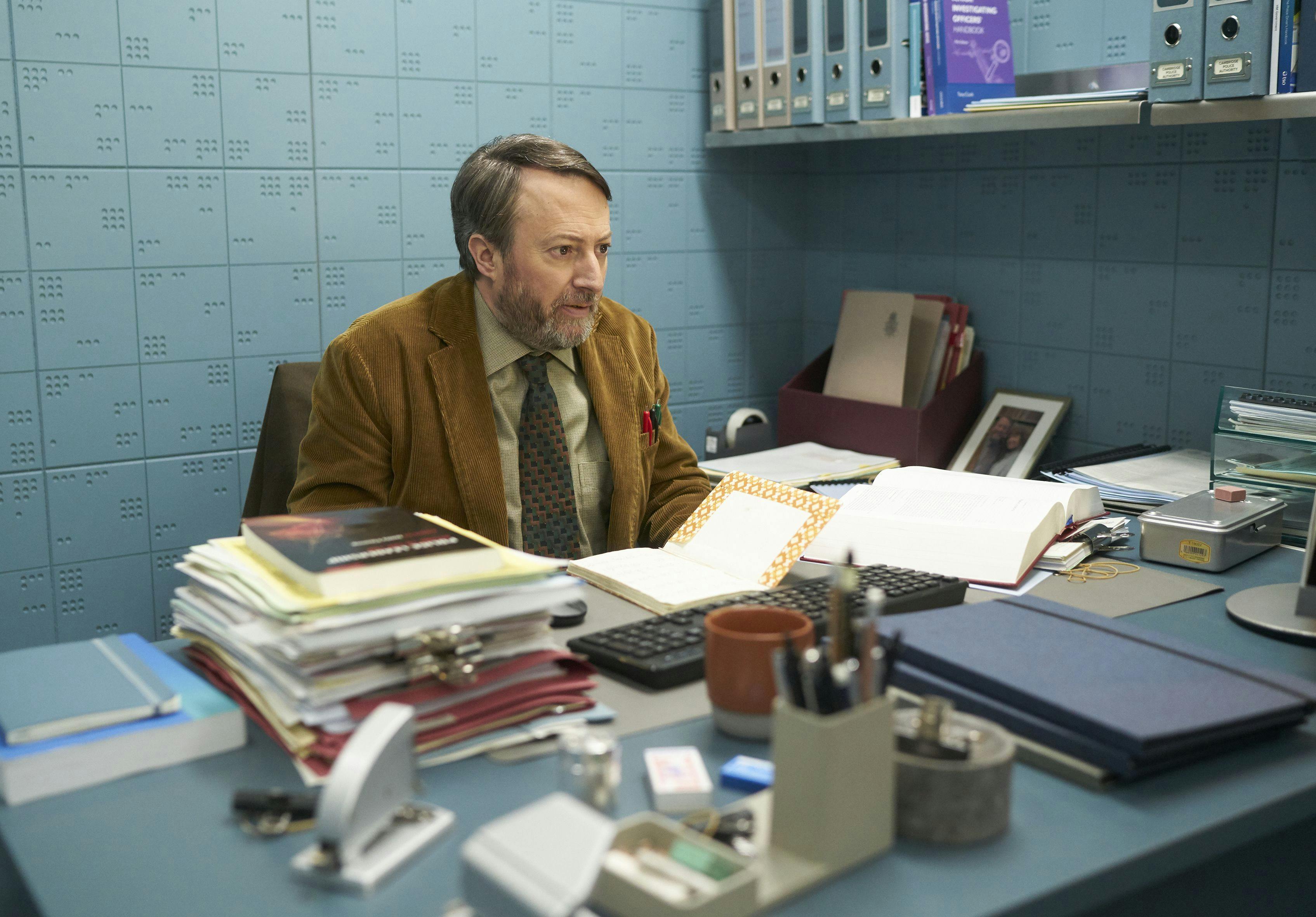 Anmeldelse af 'Ludwig - krydsordsdetektiven' på DR