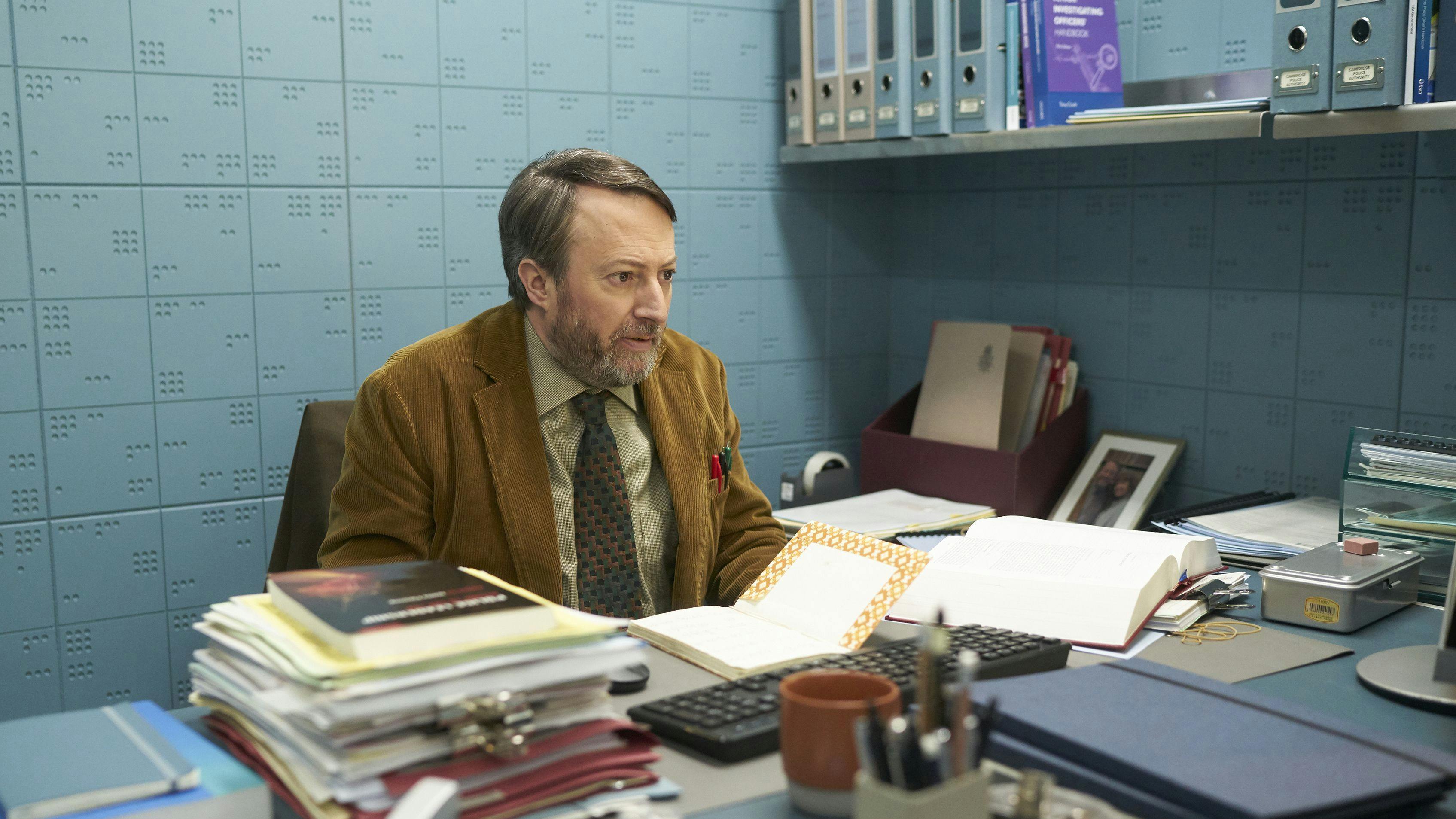 Anmeldelse af 'Ludwig - krydsordsdetektiven' på DR