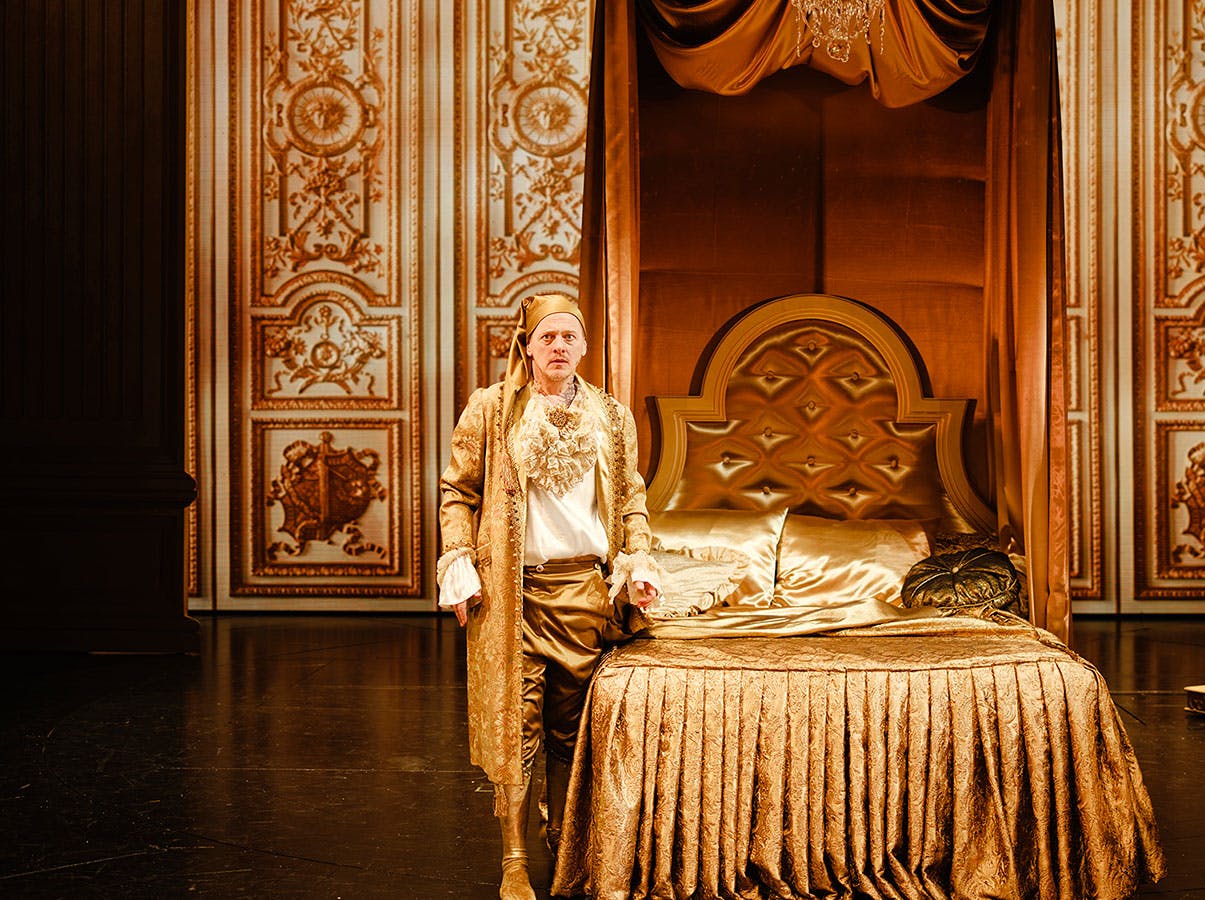 Anmeldelse af 'Jeppe på Bjerget' på Aarhus Teater