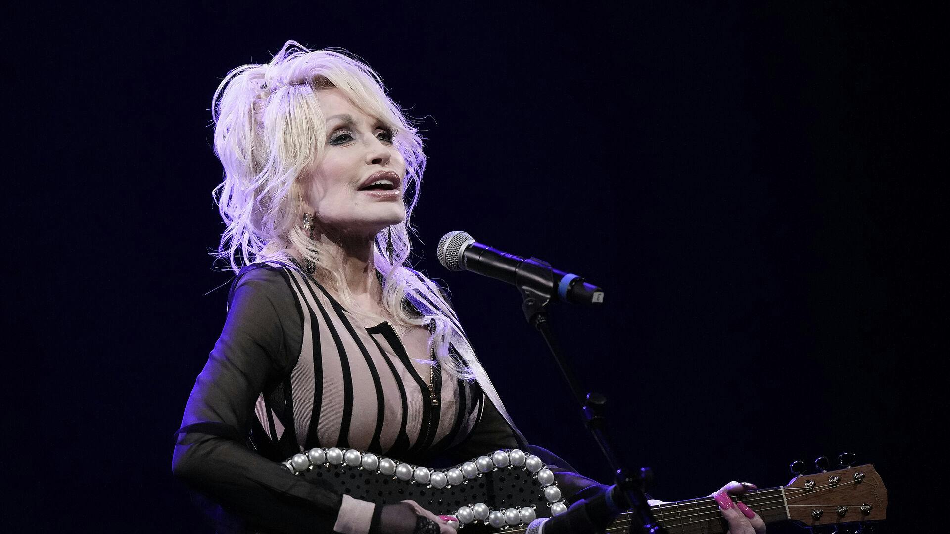 Dolly Parton har mistet sin mand Carl Dean