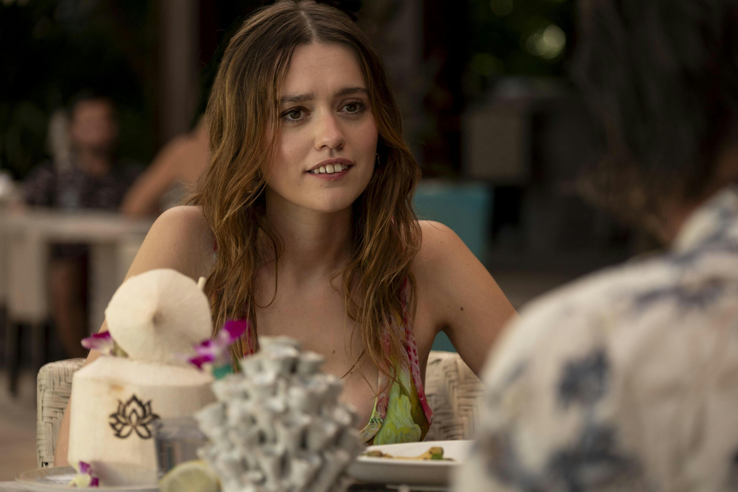 Aimee Lou Wood fortænder