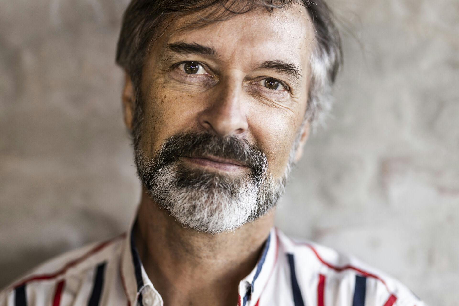 Portræt af Martin Brygmann i forbindelse med at artisterne til TV 2s underholdningsprogram Toppen af Poppen 2022 præsenteres på et pressemøde i København, onsdag den 31. august 2022.. (Foto: Ólafur Steinar Rye Gestsson/Ritzau Scanpix)