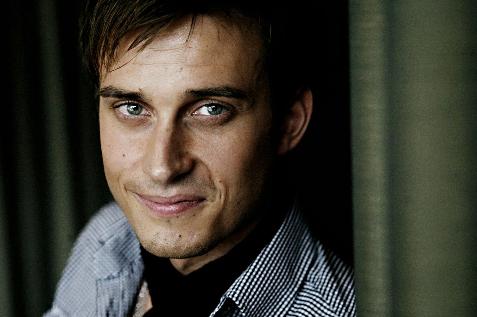 Søren Bregendahl, skuespiller, musiker og sangskriver. Var med i boybandet C21 og spiller med i tv serien 2900 happiness