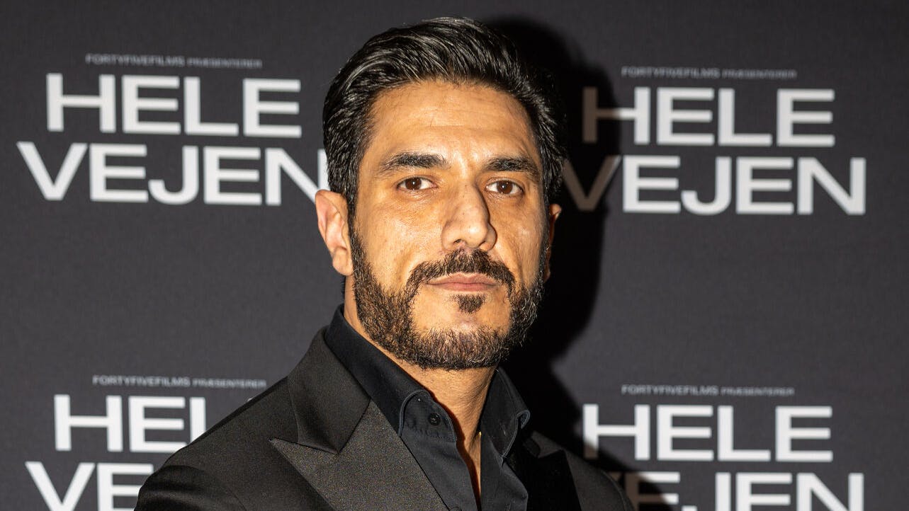 Afshin Firouzi i Imperial til premieren på actionthrilleren Hele Vejen, hvor han spiller sin første hovedrolle.