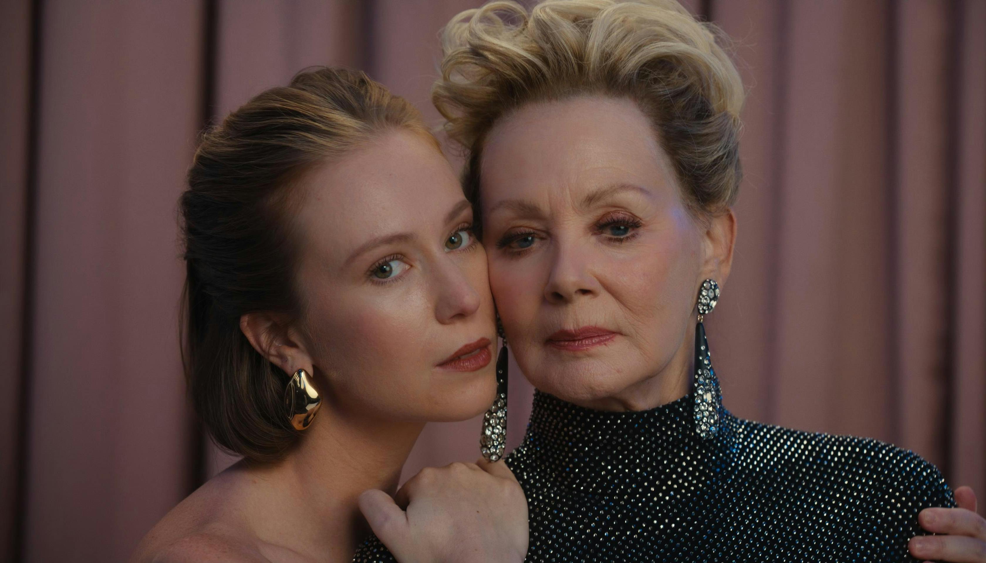 hacks sæson 4 anmeldelse hannah einbinder jean smart