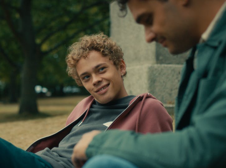 Anmeldelse af 'Glasskår'