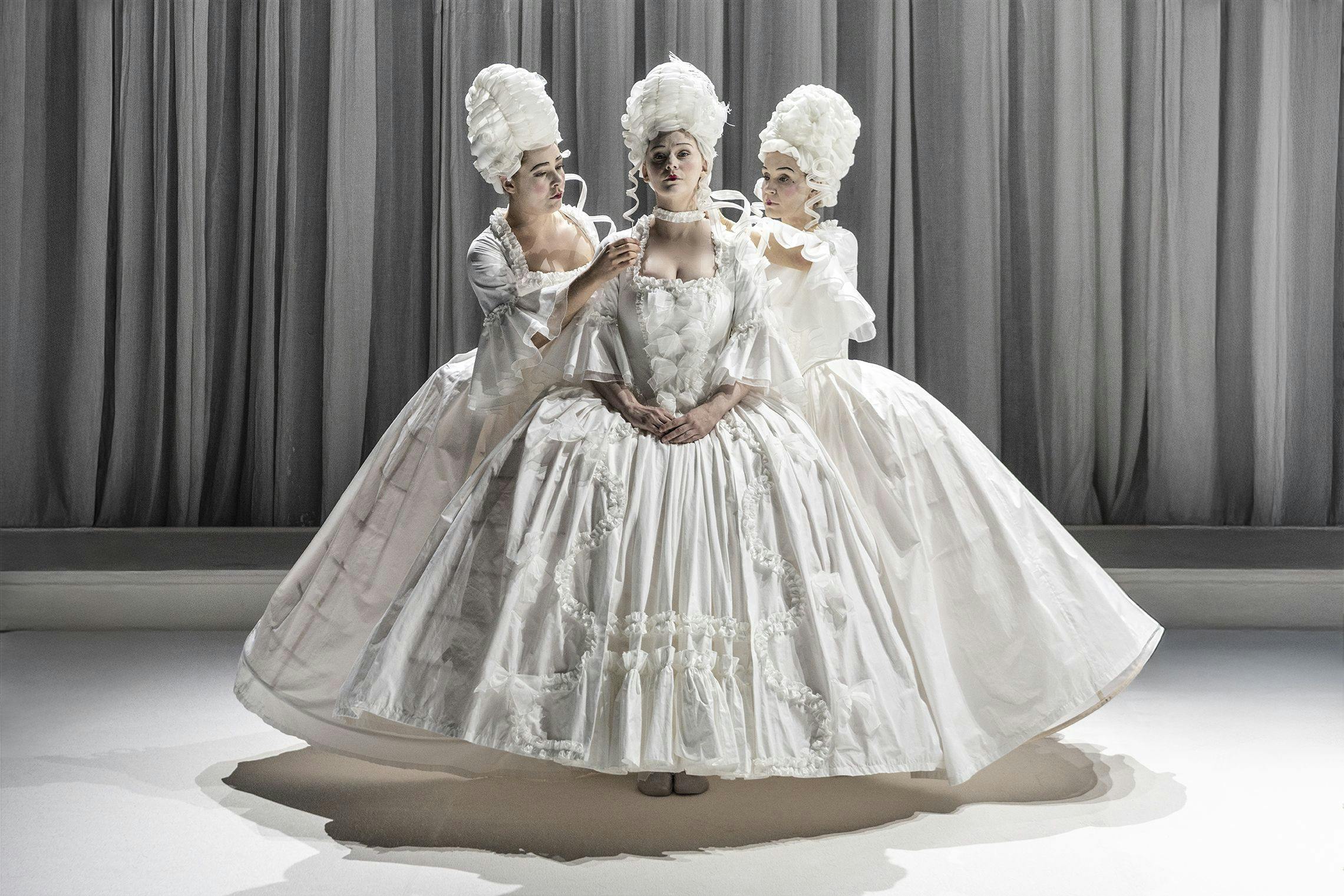 Anmeldelse af 'Marie-Antoinette' på Det Kongelige Teater