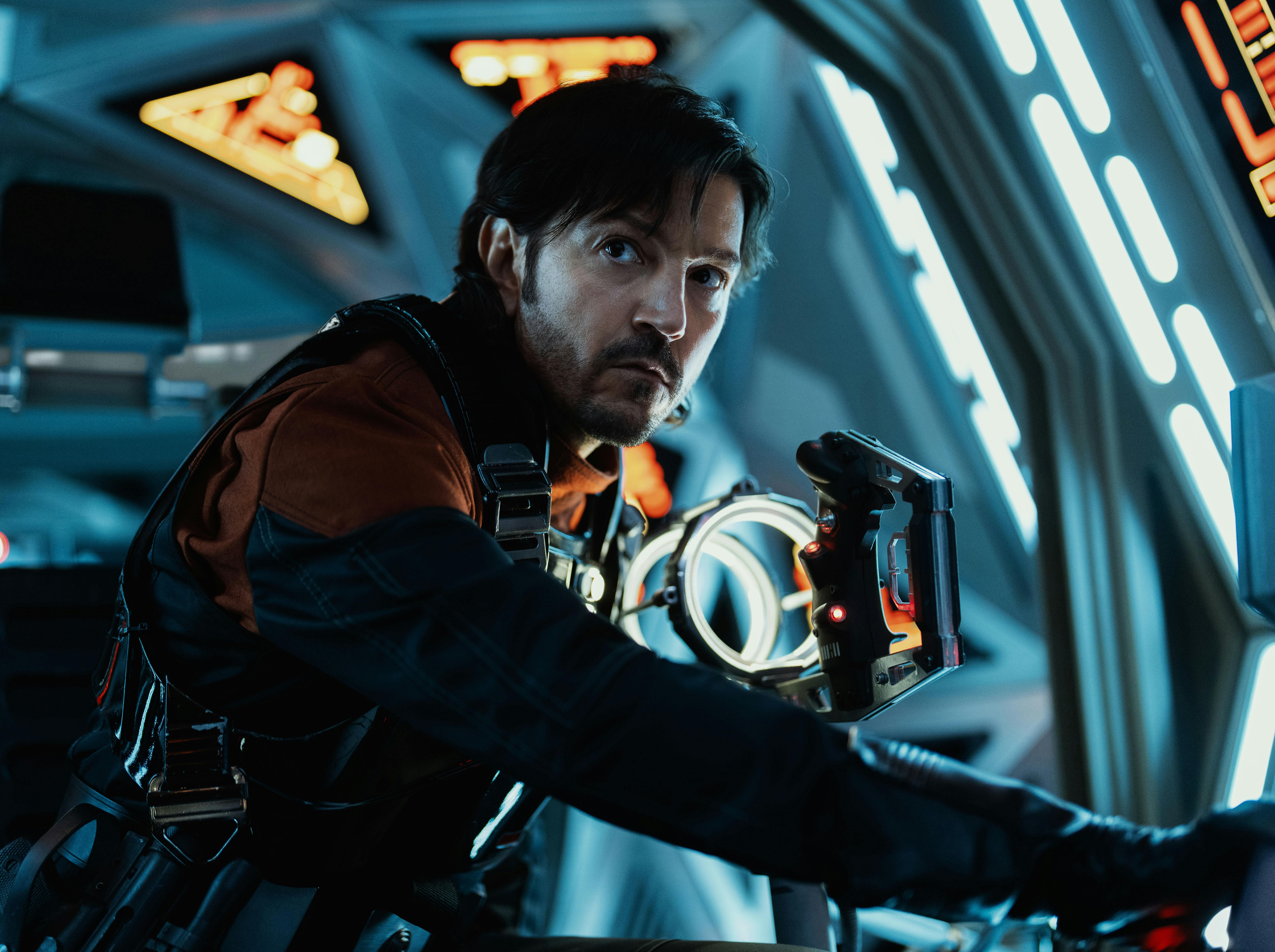 Andor (Diego Luna) ANDOR Sæson 2 anmeldelse