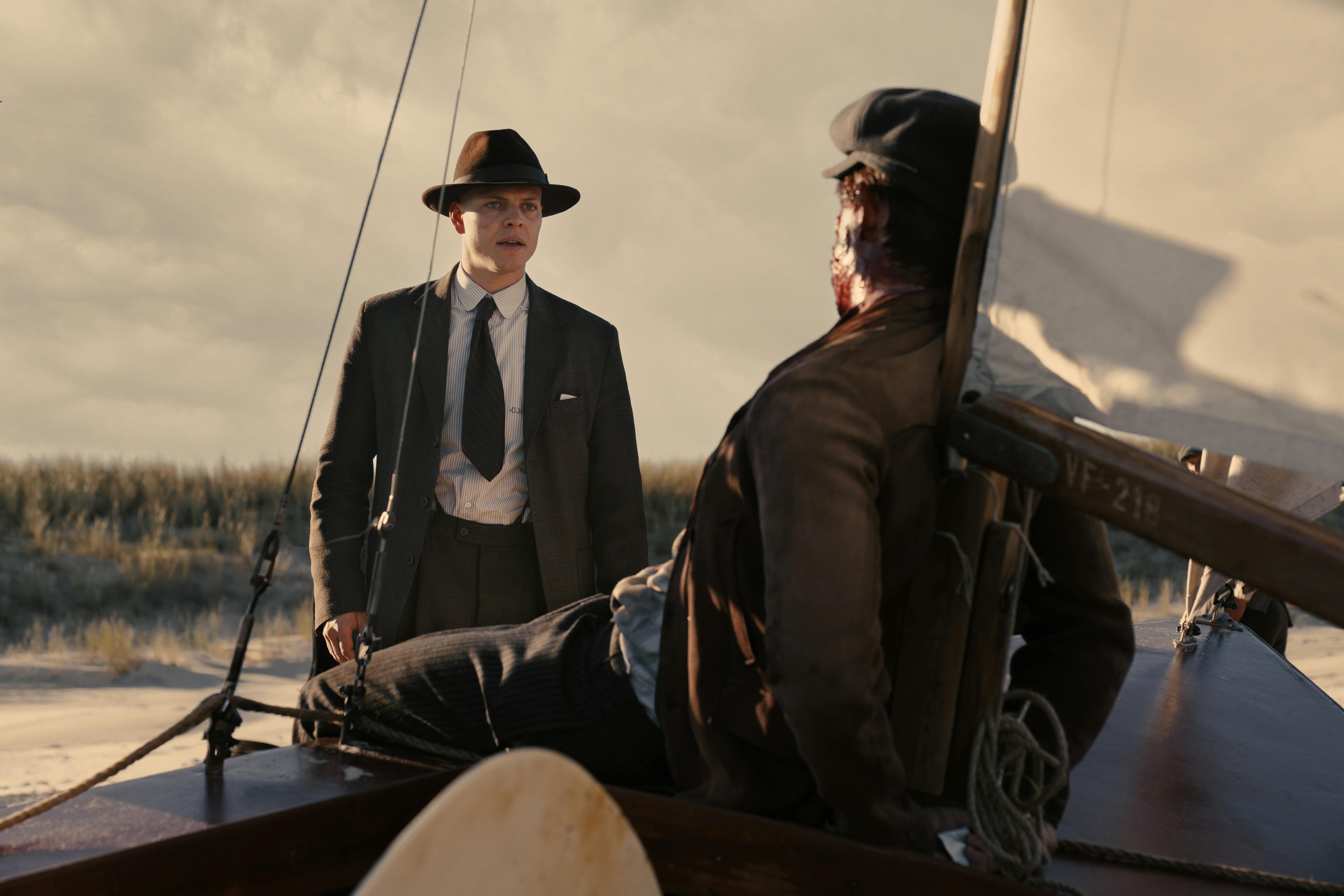 alex høgh andersen rejseholdet det første mord anmeldelse