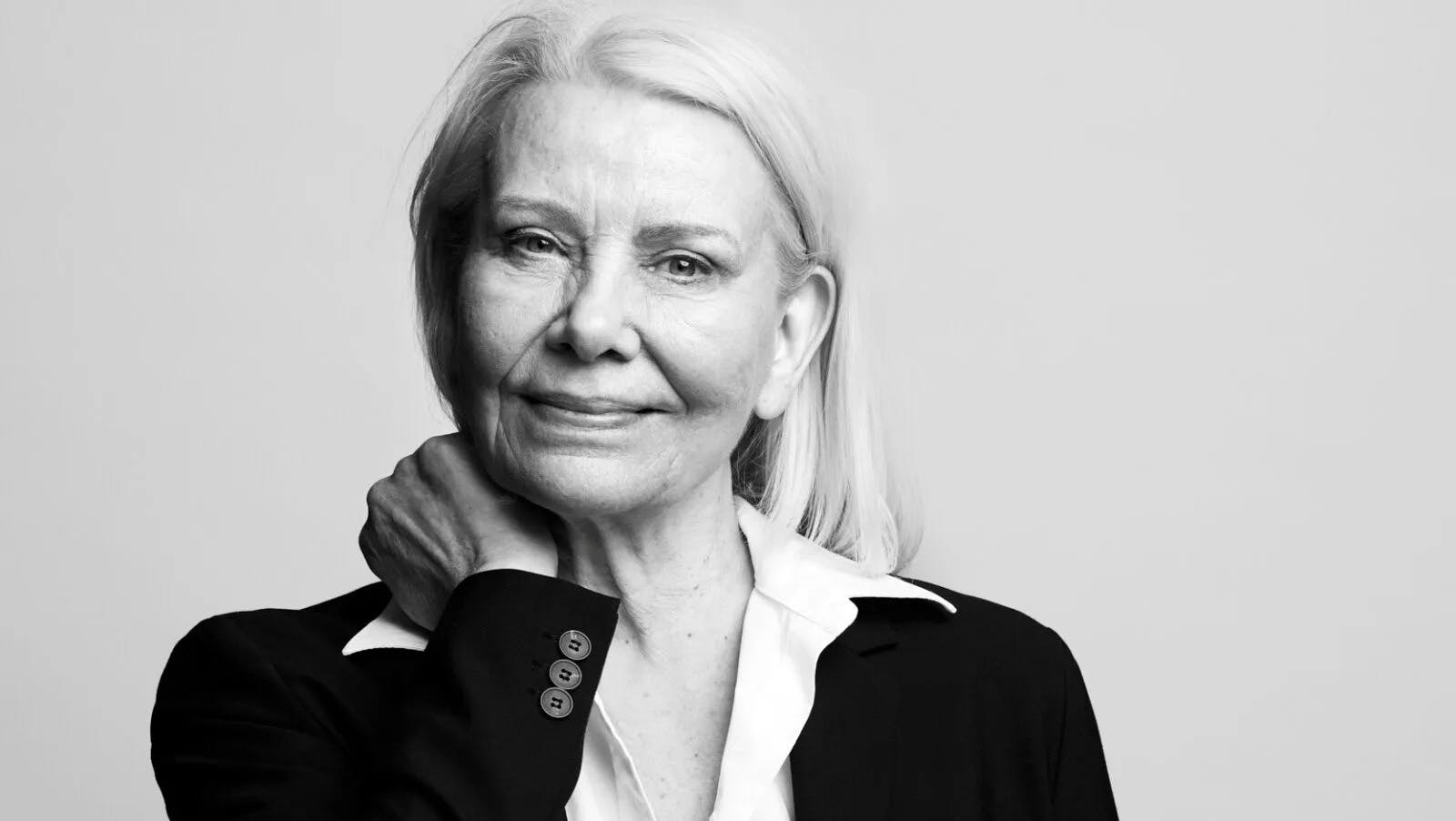 Anmeldelse af 'Tit er jeg glad' på Teatret ved Sorte Hest