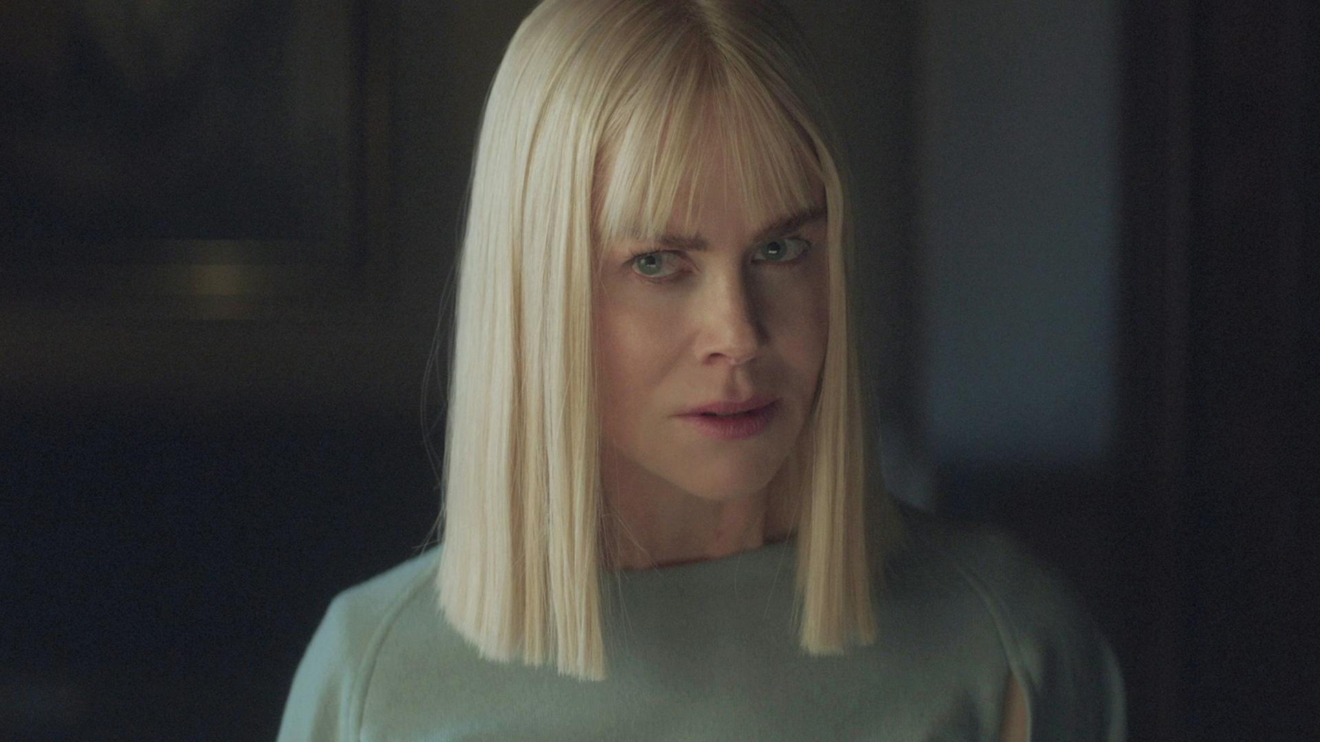 https://imgix.vielskerserier.dk/2025-04-30/16280643_042925-otrc-nineperfectstrangerss2trailer-img.jpg