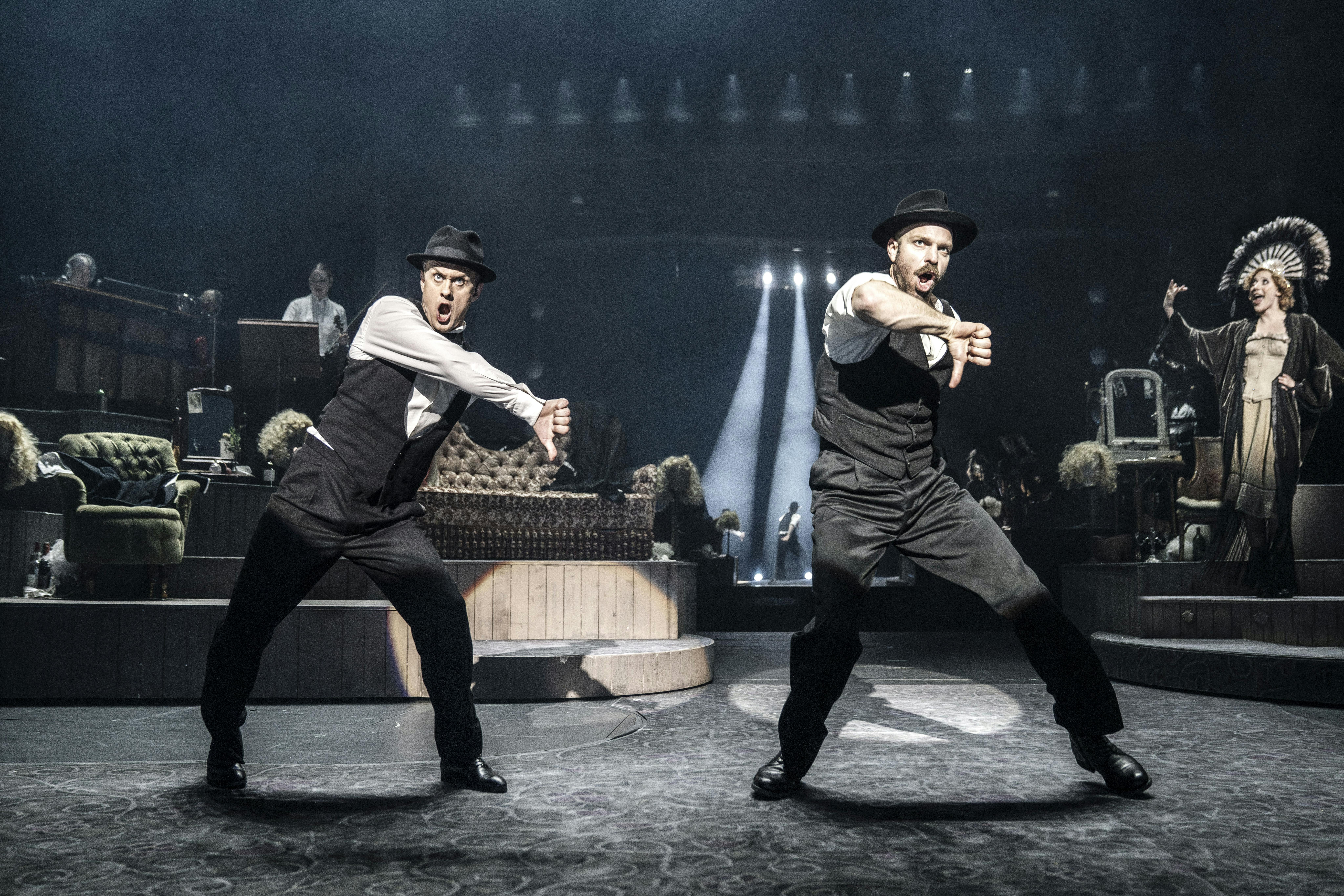 Anmeldelse af 'Feberen' på Det Kongelige Teater