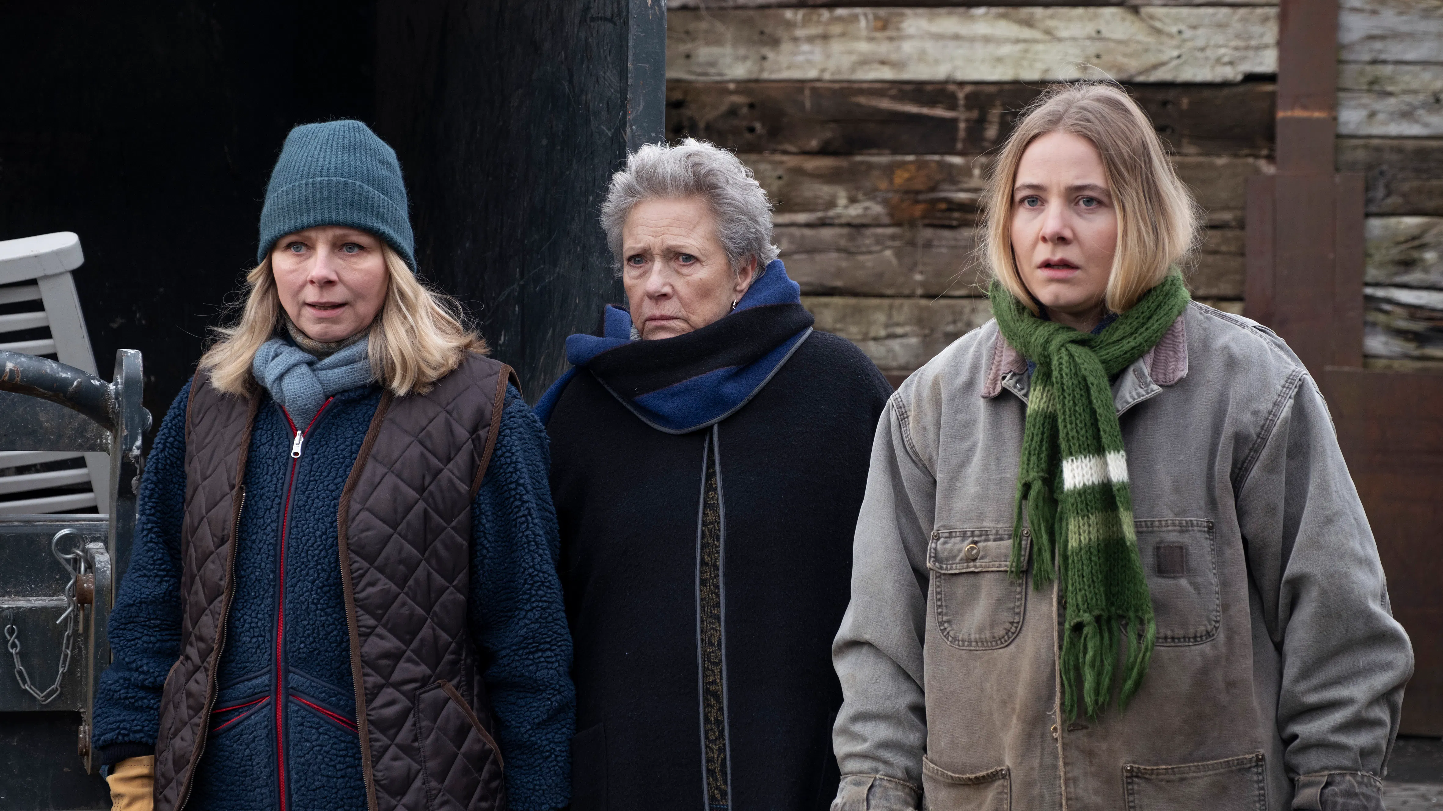 Lene Maria Christensen, Birthe Neumann og Freja Klint Sandberg i 'Ingen kære mor'
