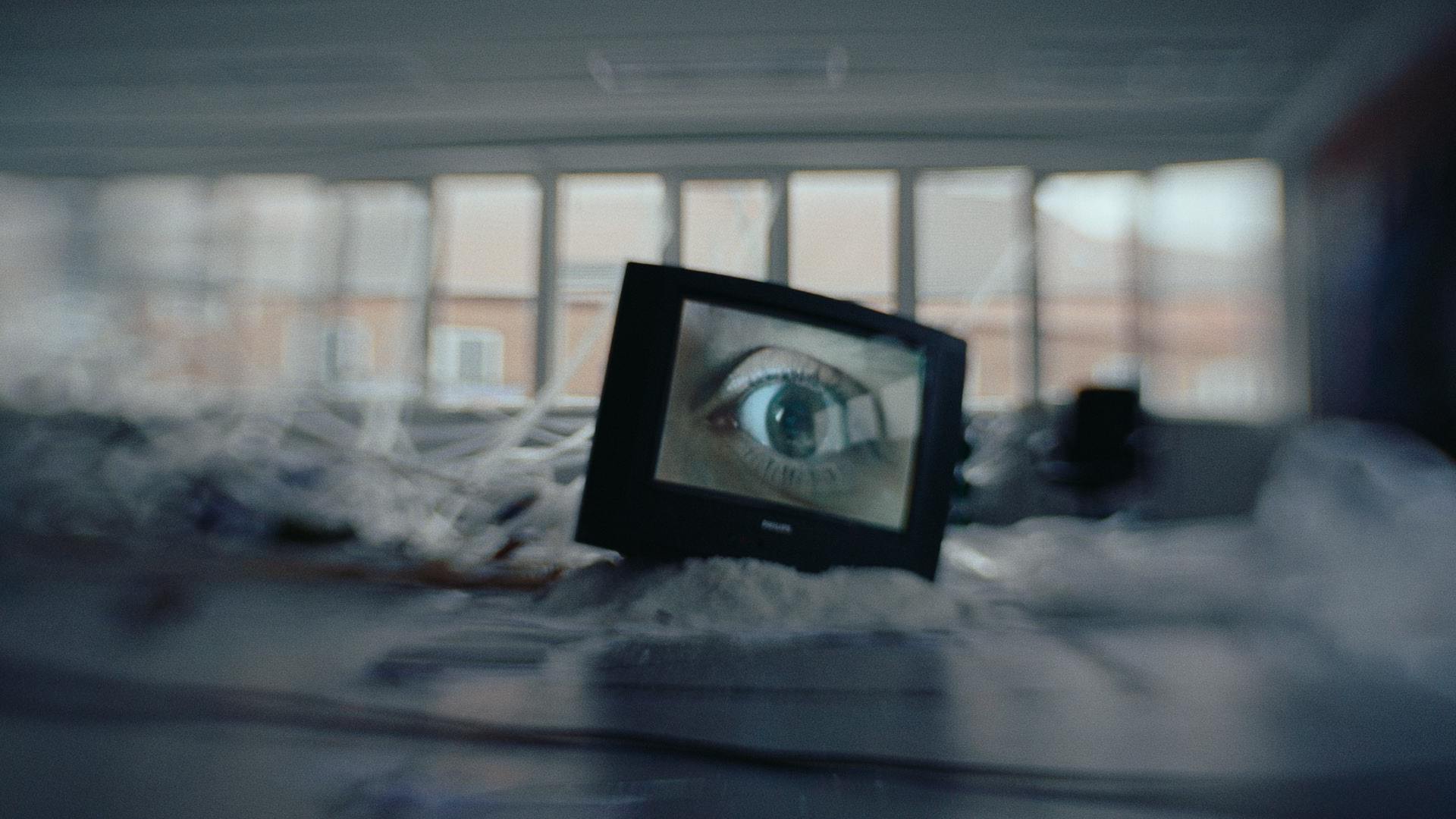 den anden verden anmeldelse