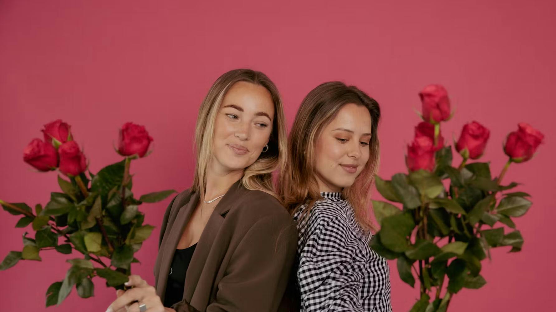 De to bachelorettes, Mai og Emma