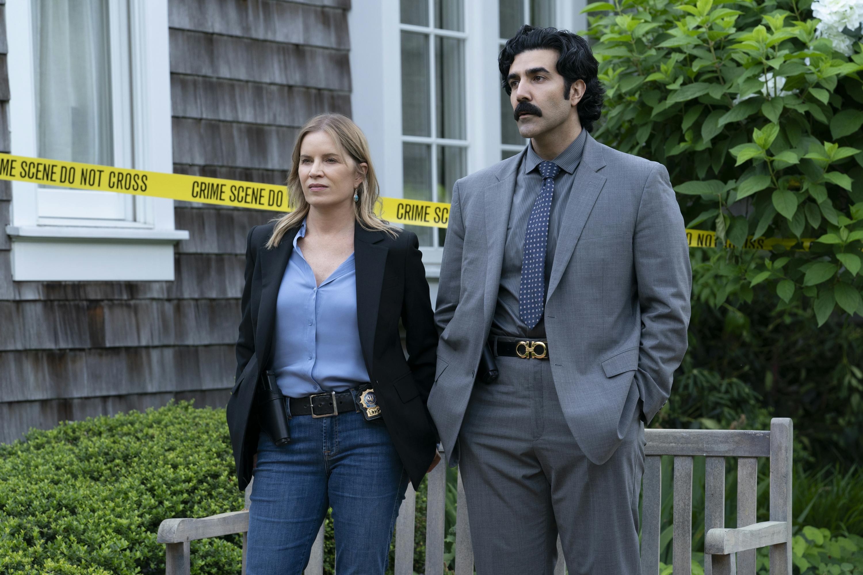 kim dickens bobby naderi the better sister anmeldelse