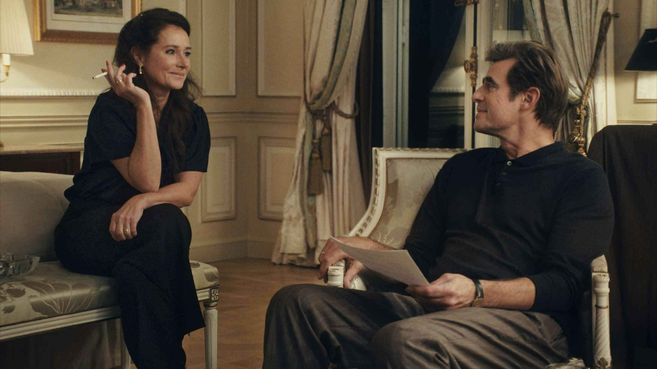 Claes Bang og Sidse Babett Knudsen i ‘L'inconnu de la Grande Arche’